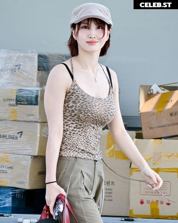 Hirai Momo | TWICE Image 10682475