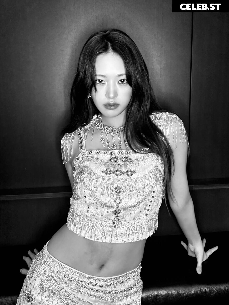 An Yujin 안유진 | YUJIN Image 10682711