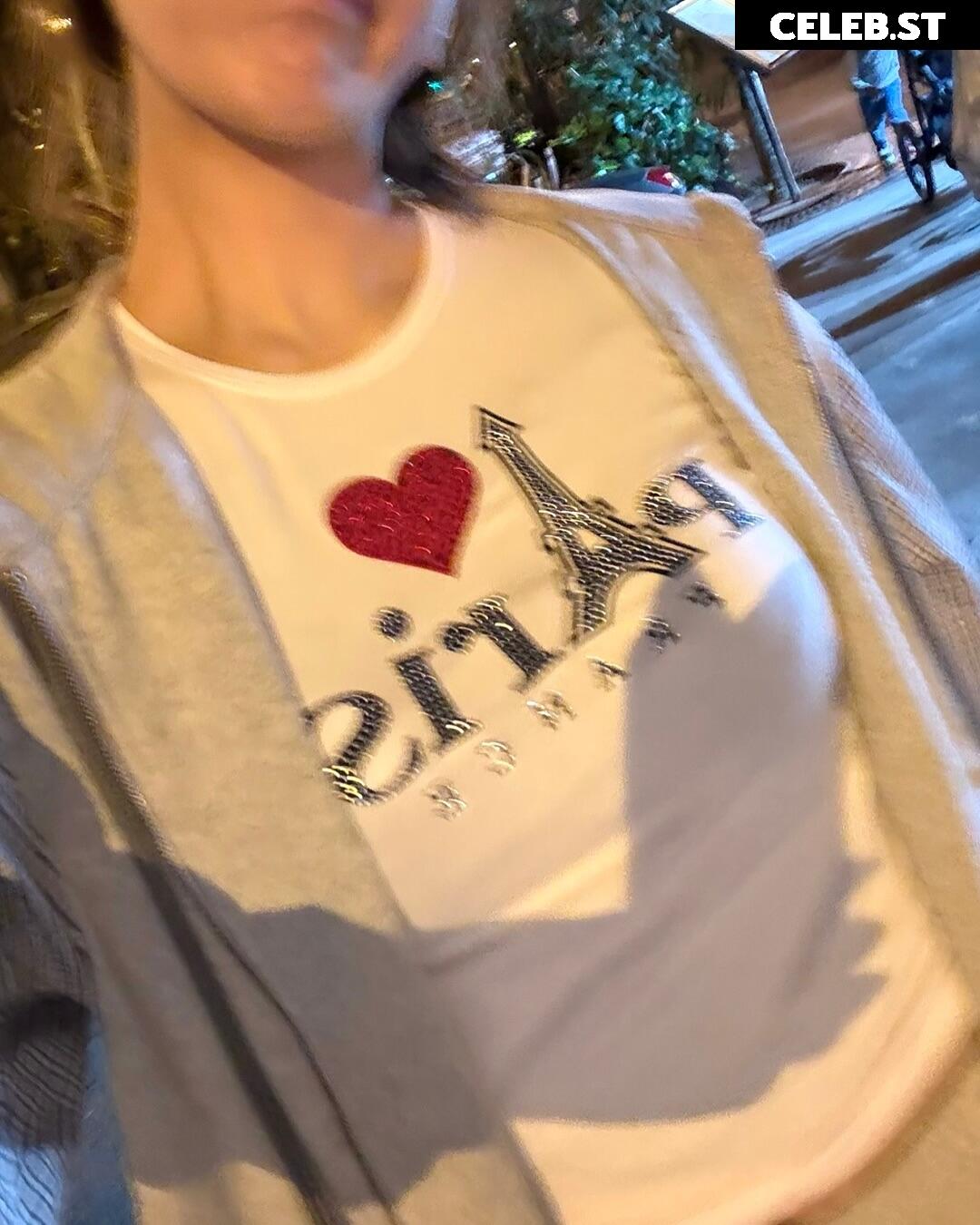 An Yujin 안유진 | YUJIN Image 10682778