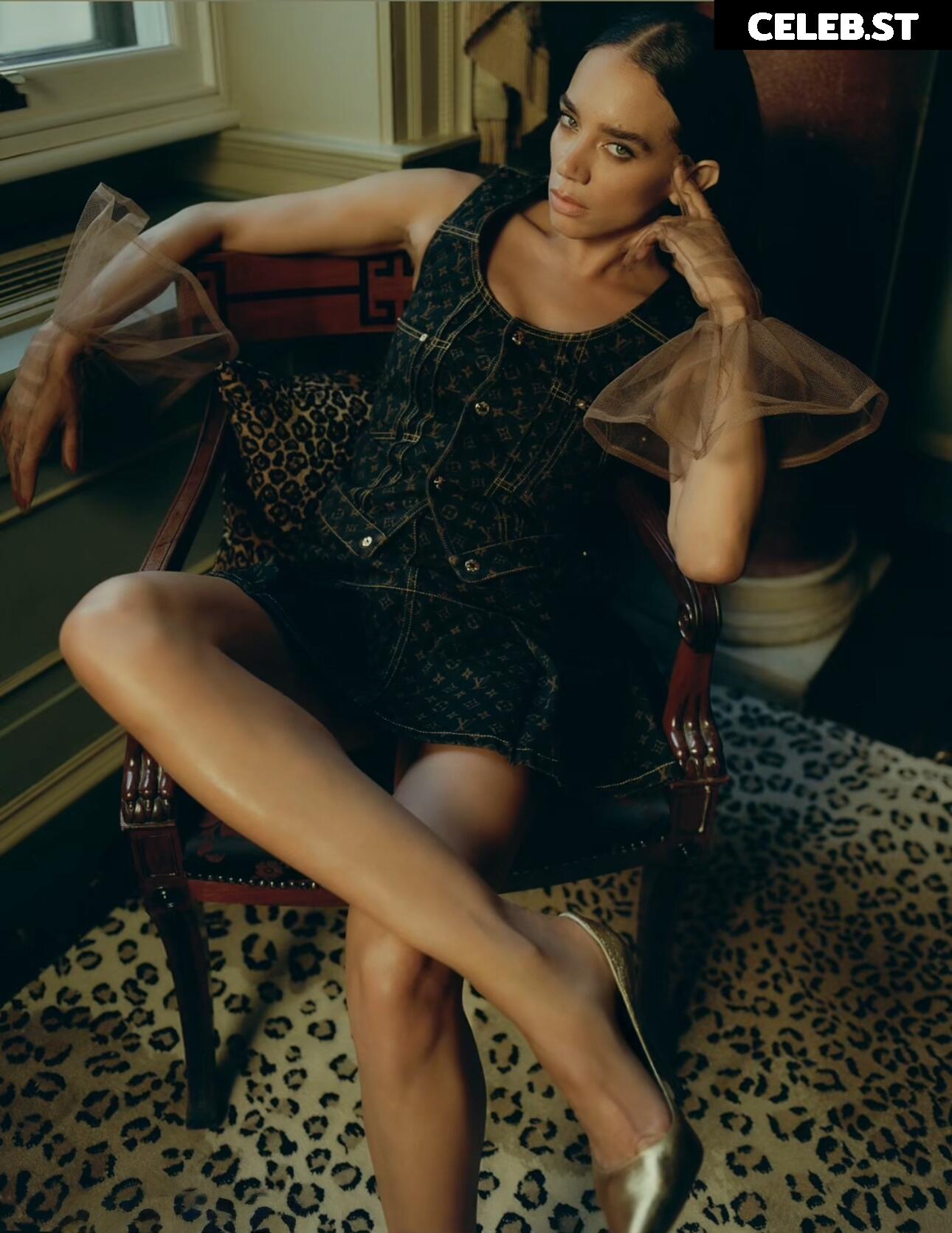Hannah John-Kamen Image 10682633