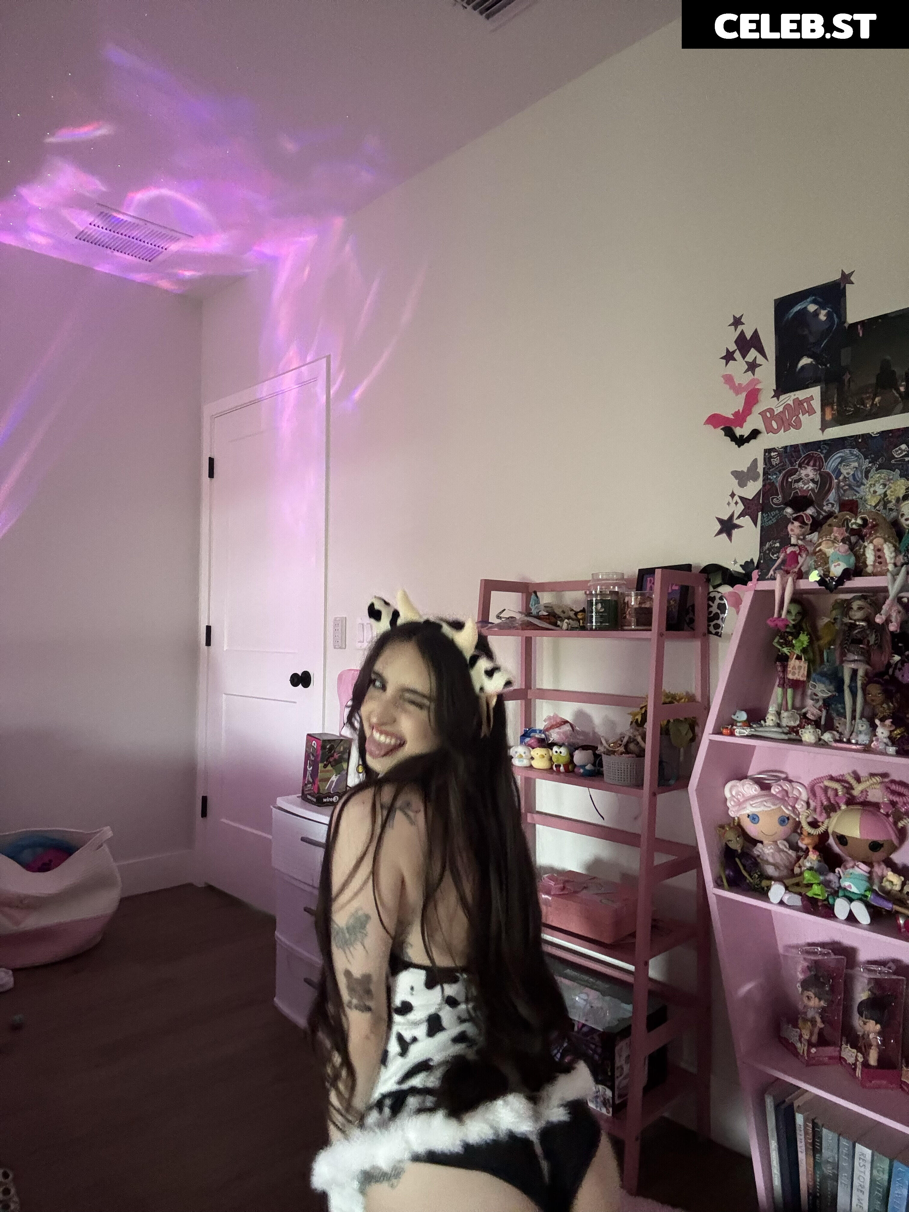 beebee ASMR Image 10543221