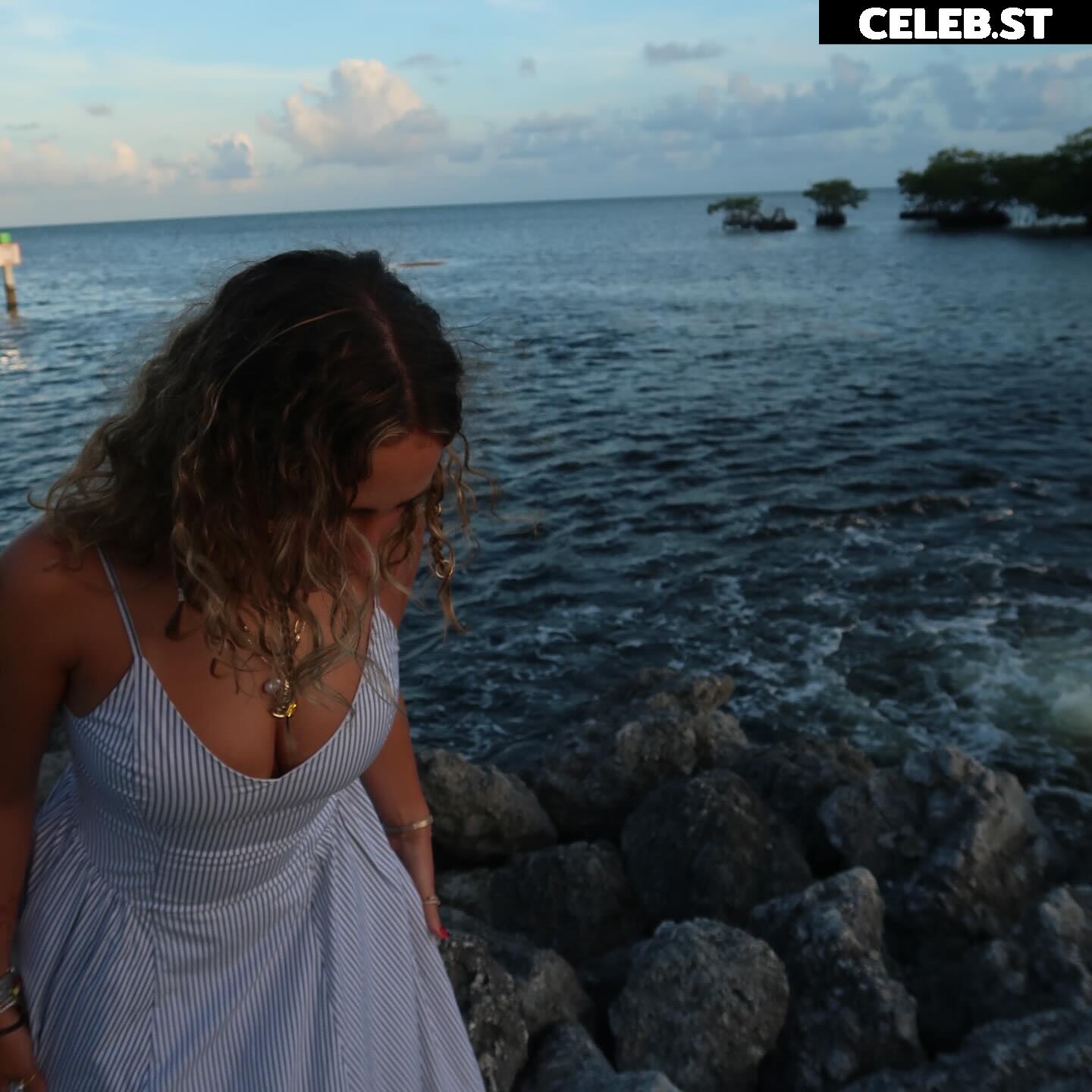 Ava Kolker Image 10519688