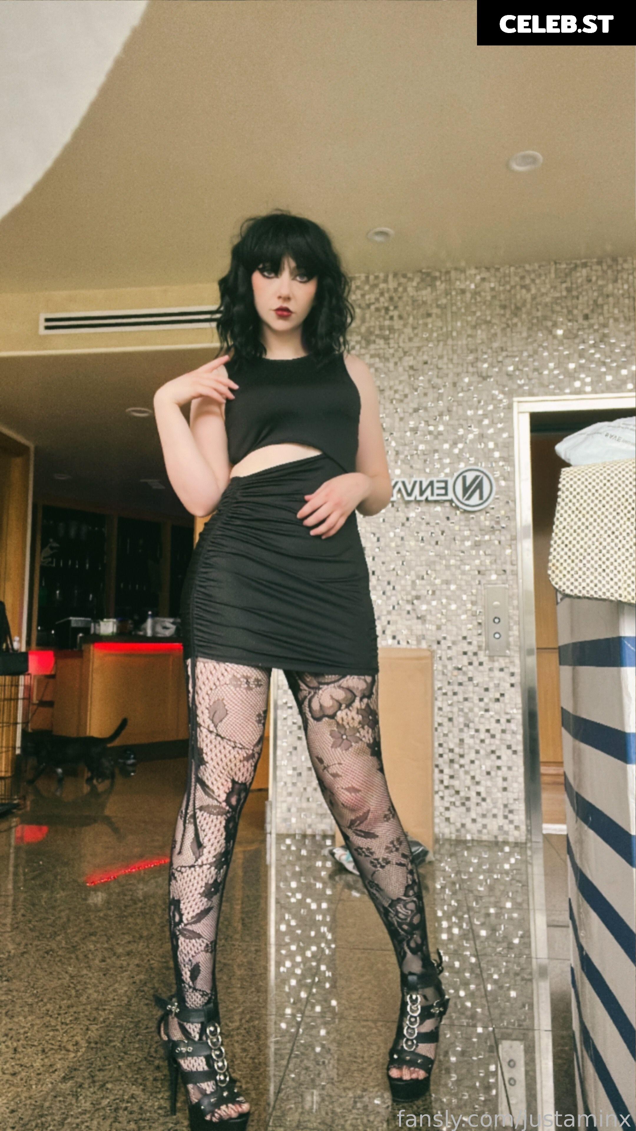 JustaMinx Image 1052812
