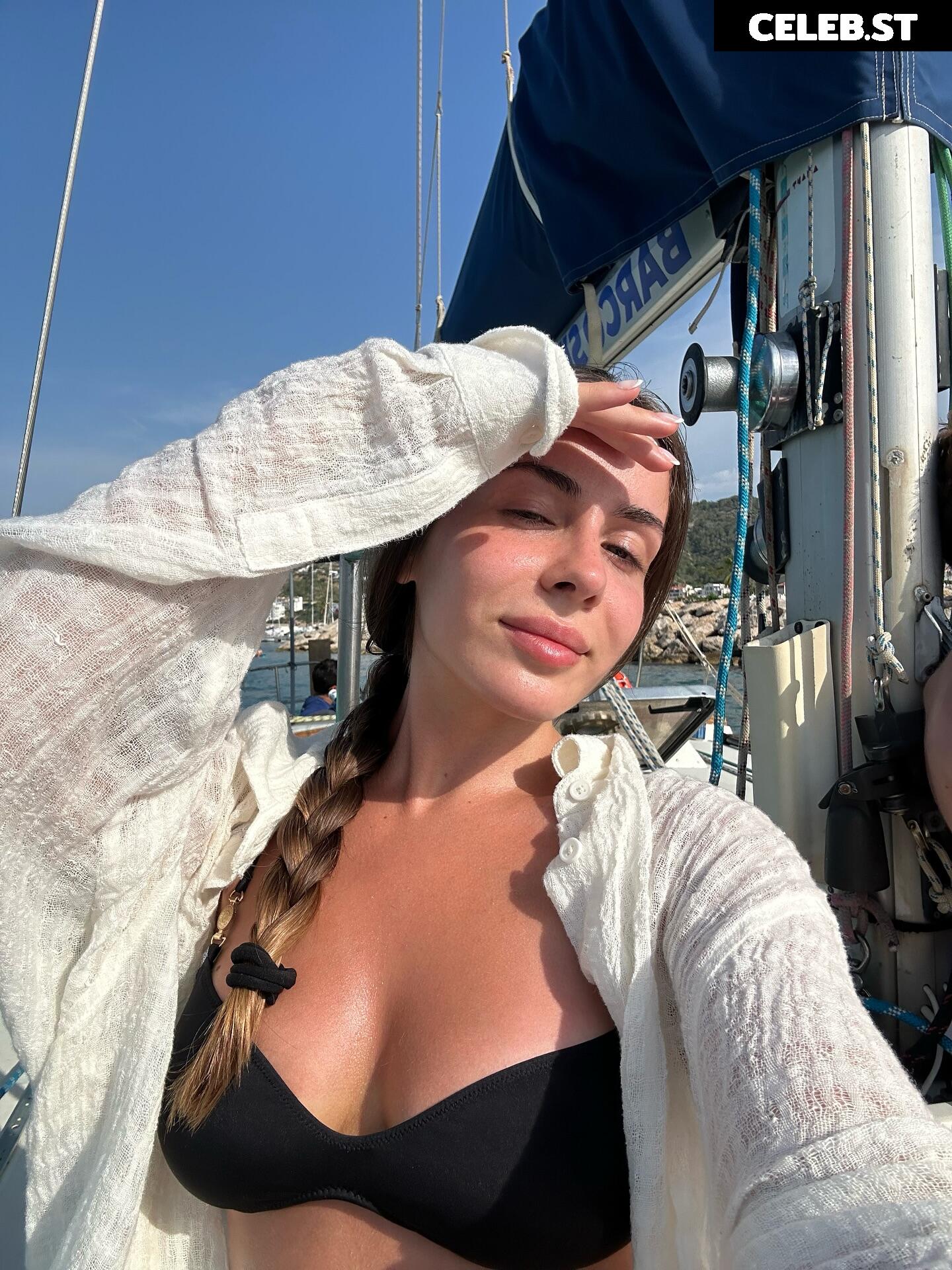 Isa Brunelli aka isabrunellii Image 10527424