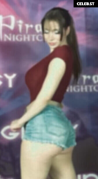 Izzy G (pnkysparkles) Image 10598911