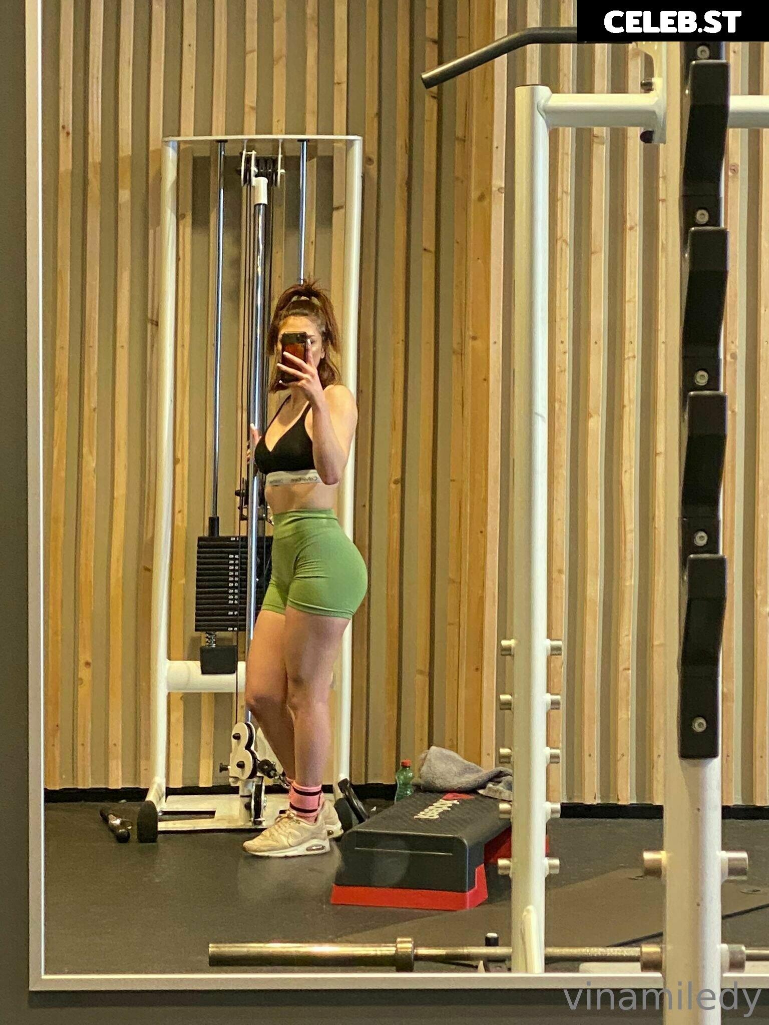 vinamiledy Image 1059470