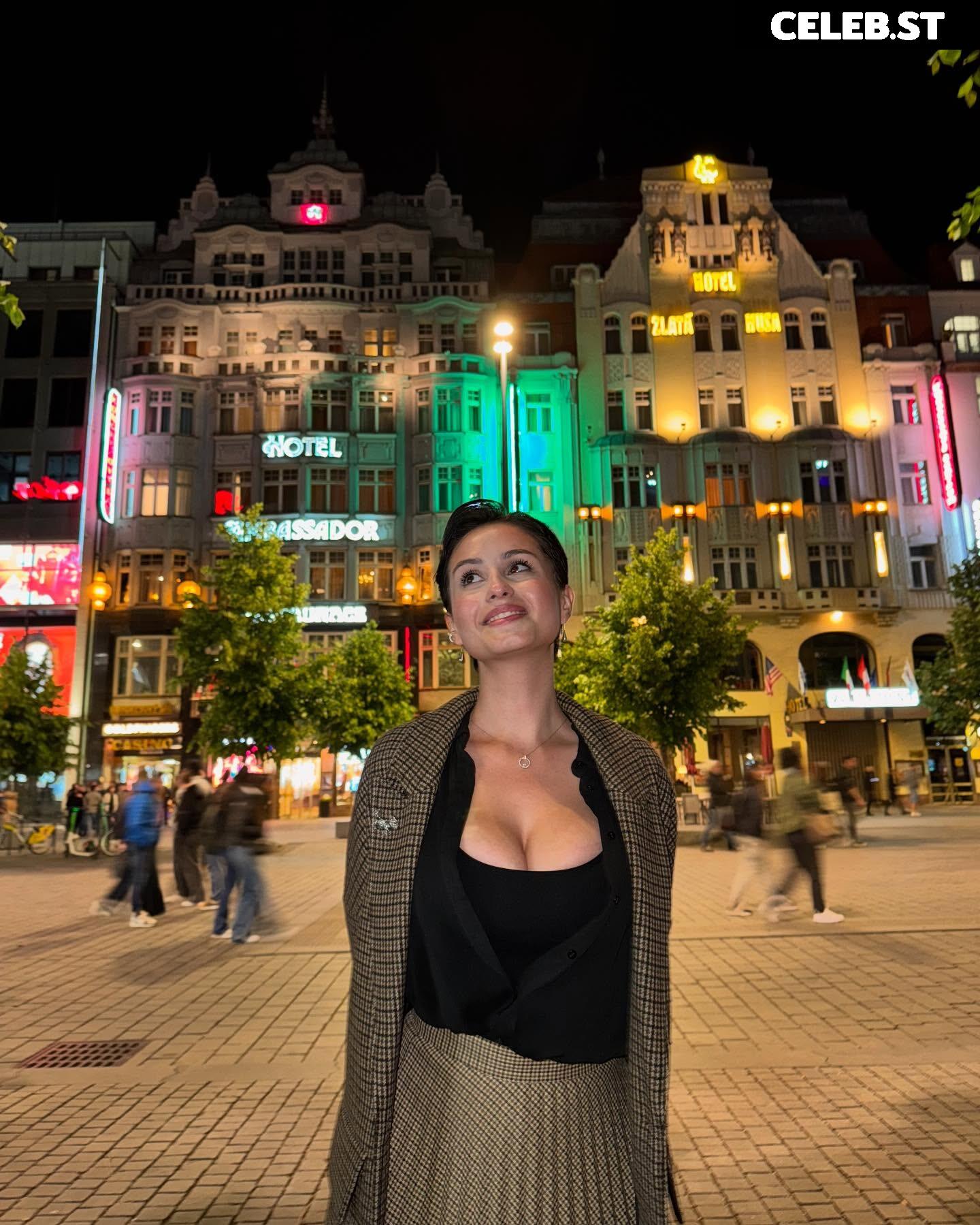 only.lika / Onlylika / likanextlevel / likaland_ Image 10599929