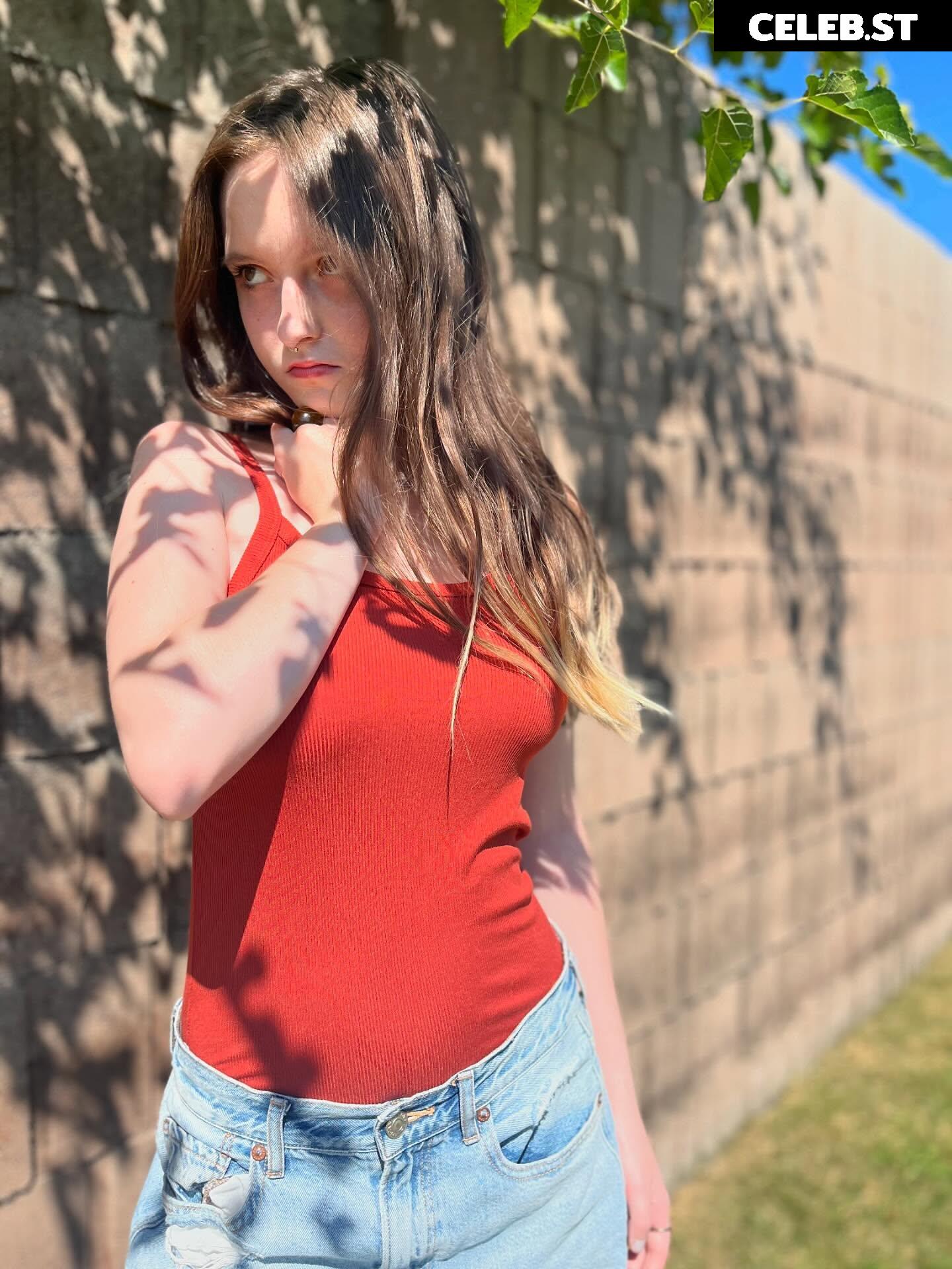 unoangryone | vonthedon | Veronica Image 10476520