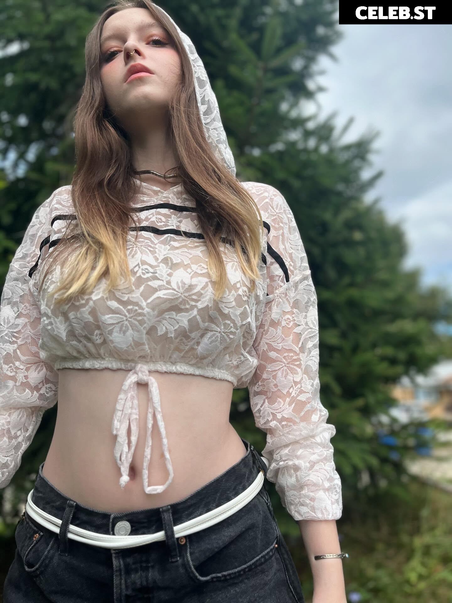 unoangryone | vonthedon | Veronica Image 10476494