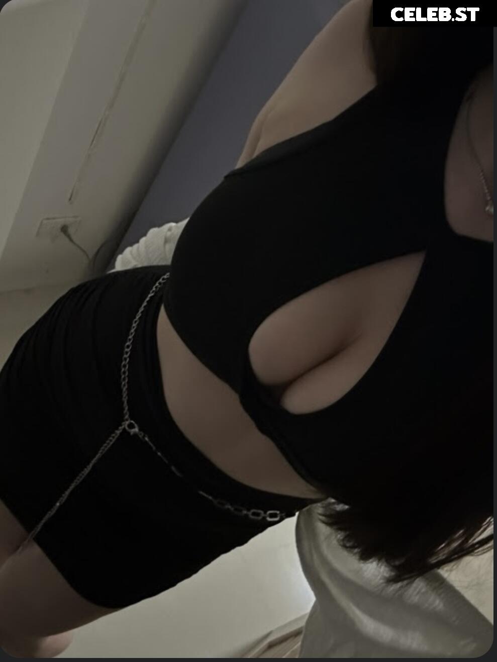 Faye.sxh Image 1035134