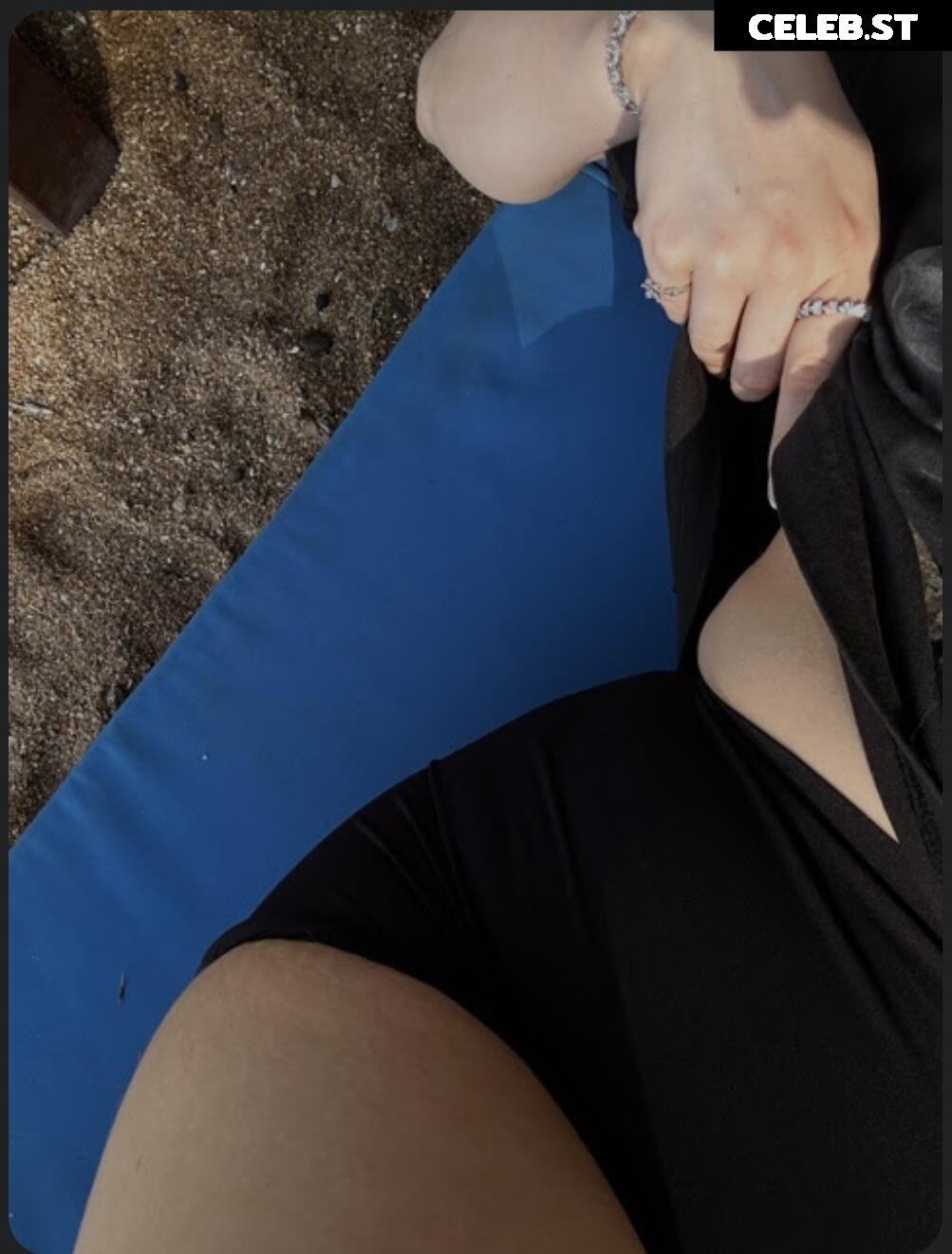 Faye.sxh Image 1035031
