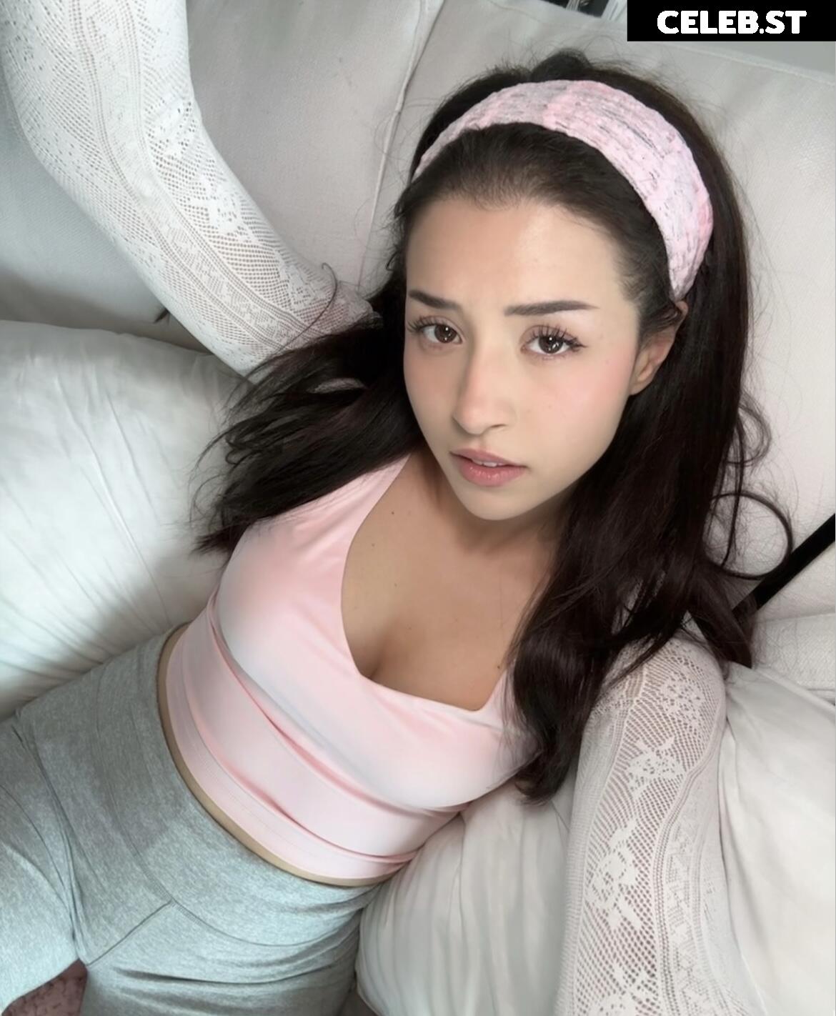 Pokimane Image 1035028
