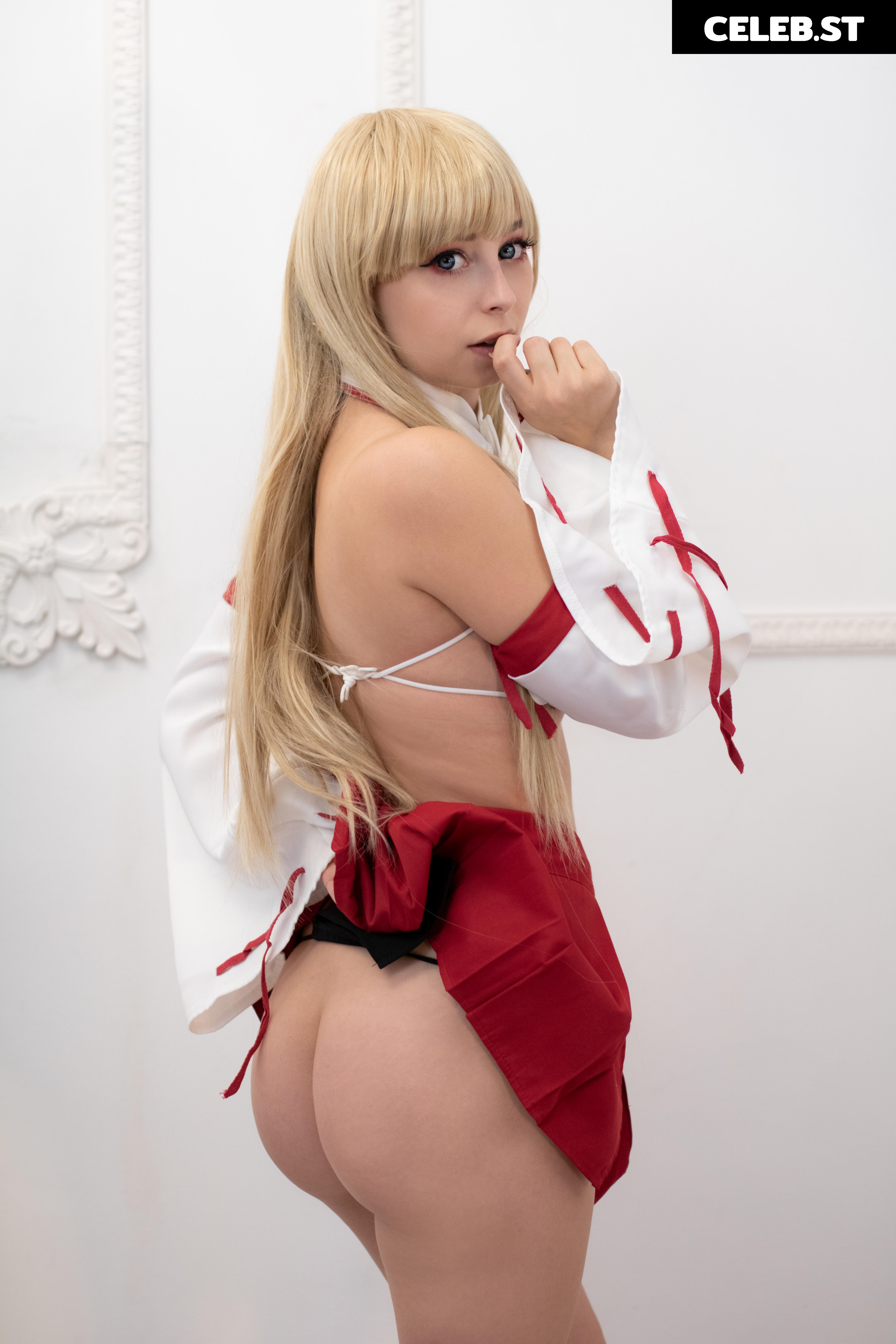 JenNyan Image 1036200