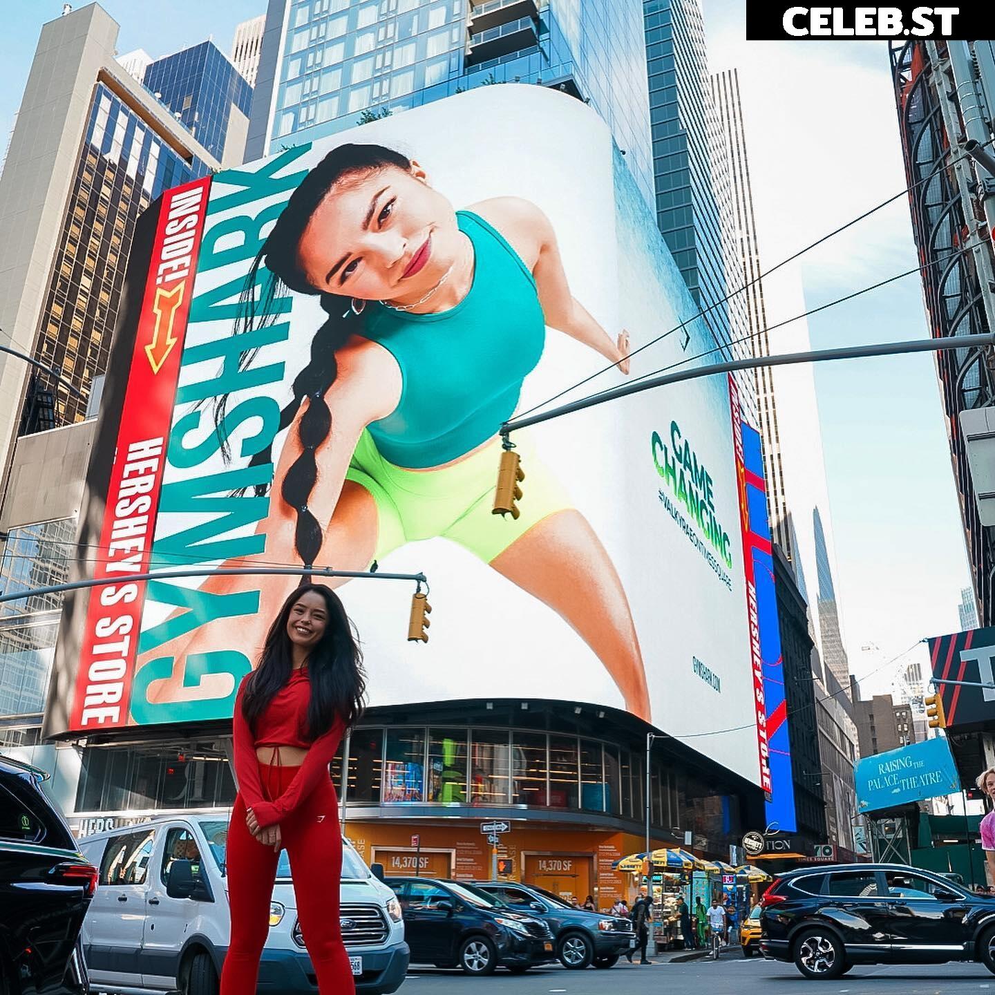 Valkyrae Image 1031570