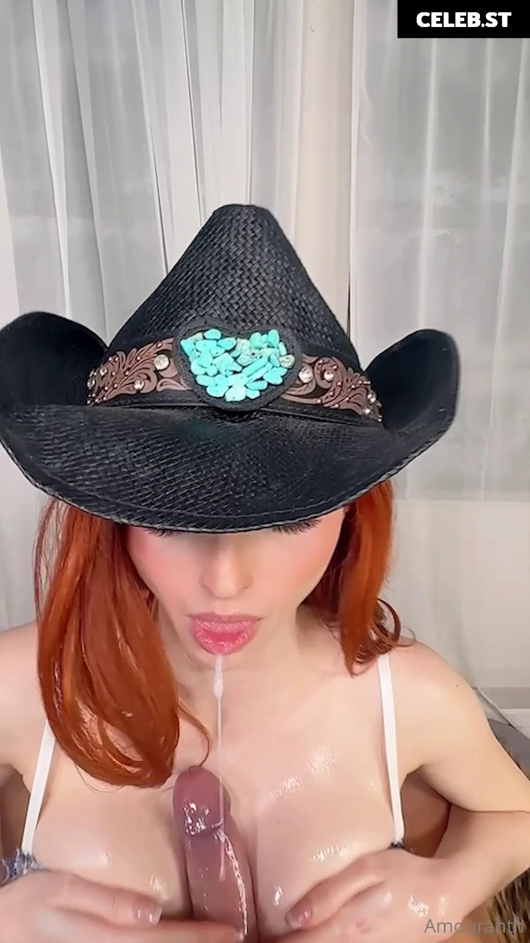 Amouranth Image 1031494