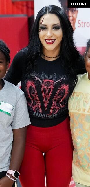 Stephanie vaquer Image 10311483