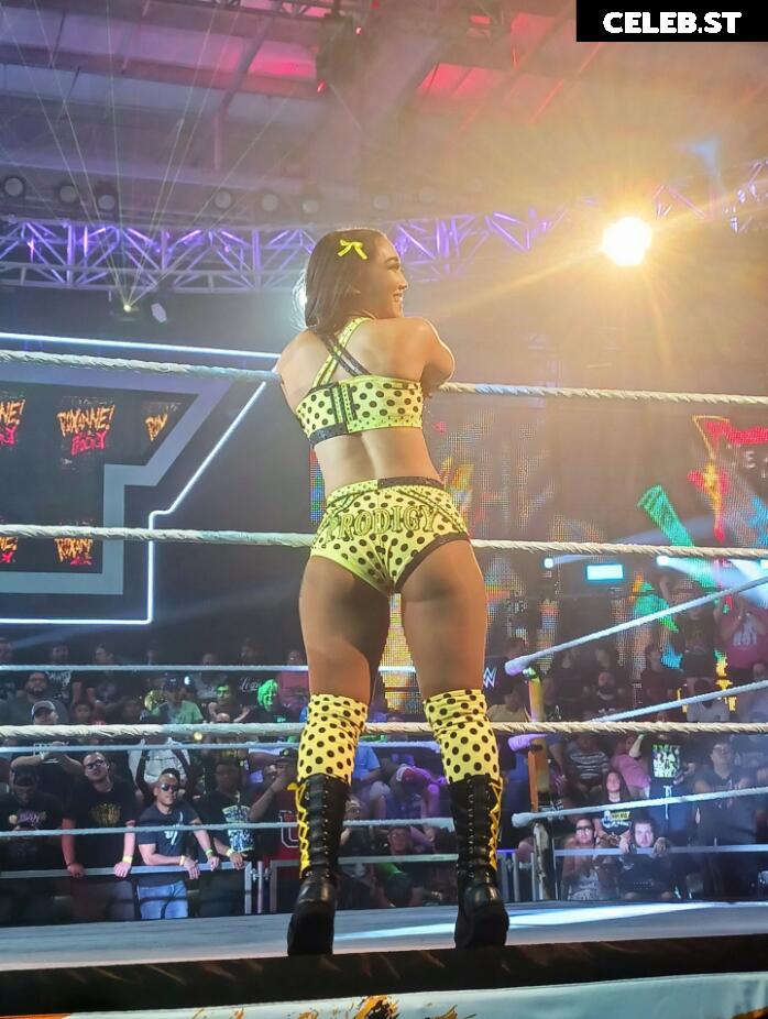 Roxanne Perez/Rok-C - WWE NXT Image 10311344