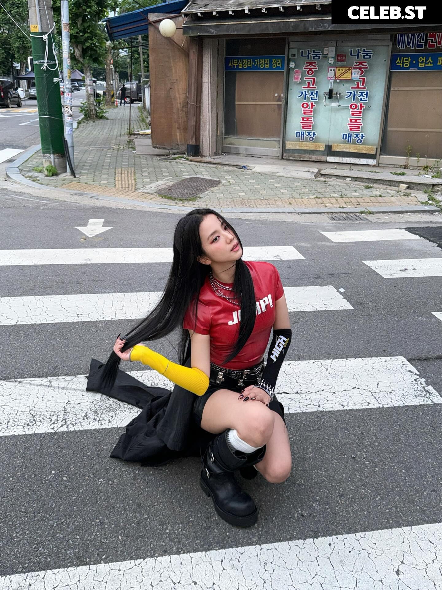 Jisoo  || - BLΛƆKPIИK ( BLACKPINK ) Image 10312430