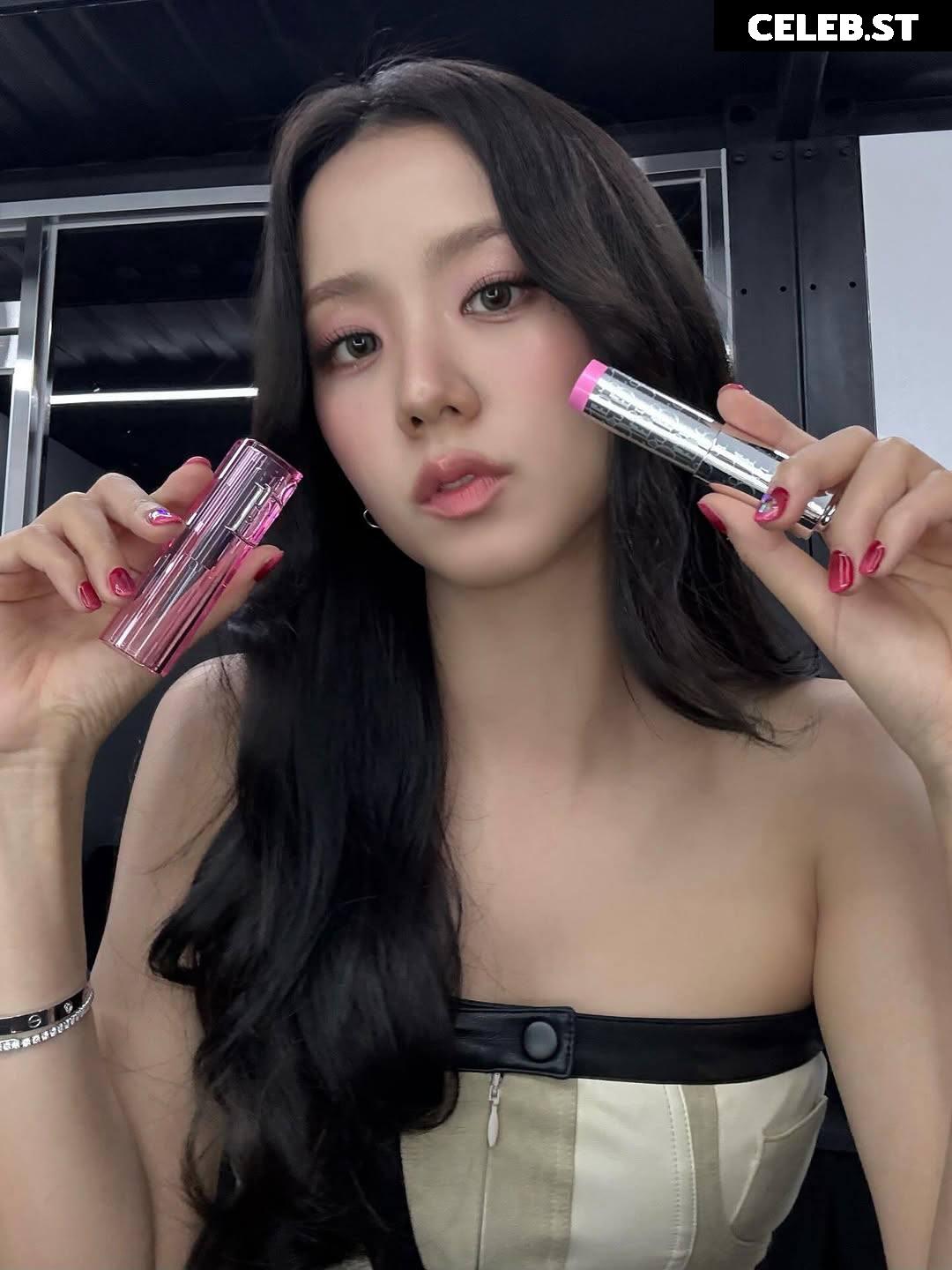 Jisoo  || - BLΛƆKPIИK ( BLACKPINK ) Image 10312328