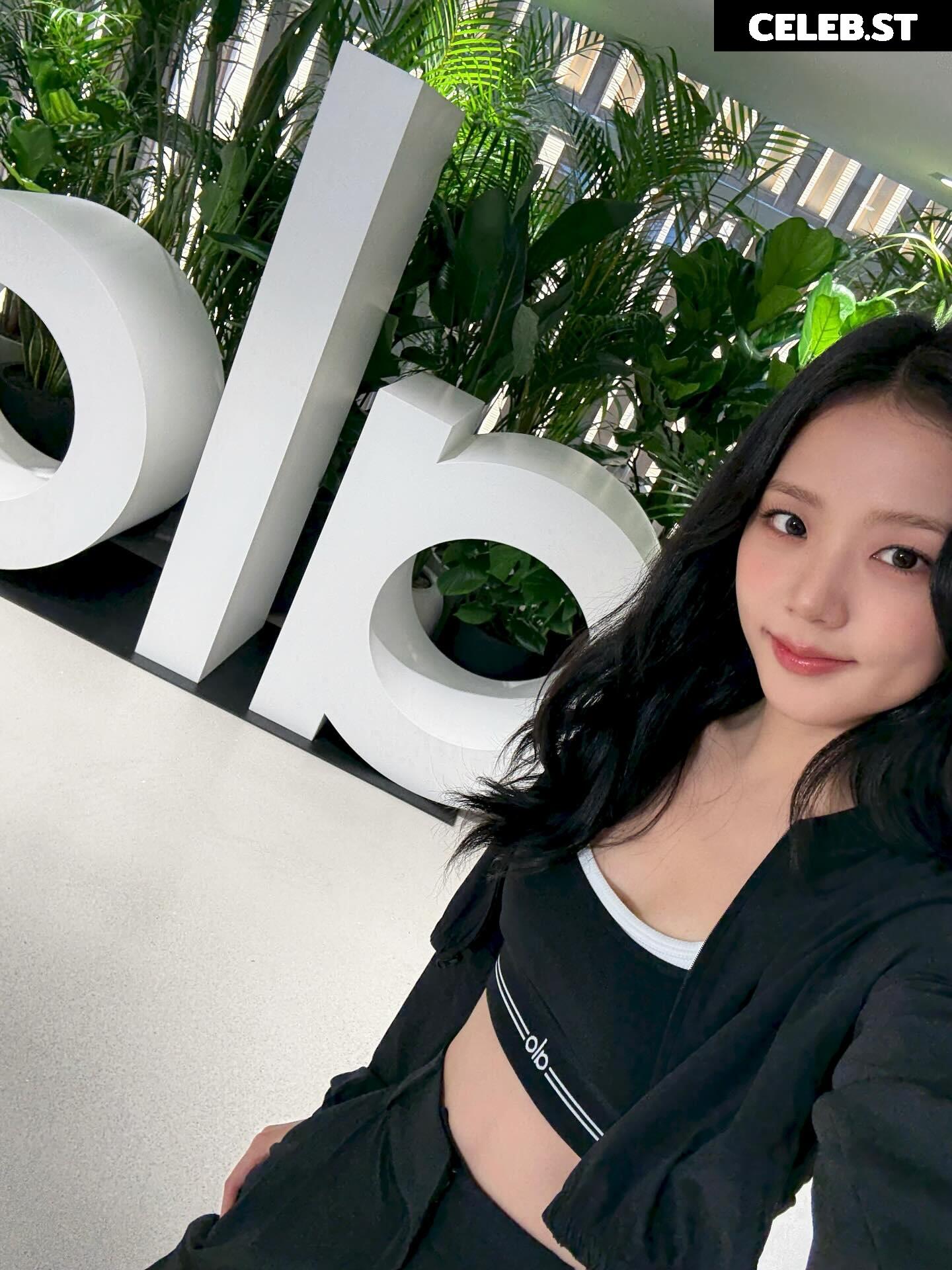 Jisoo  || - BLΛƆKPIИK ( BLACKPINK ) Image 10312267