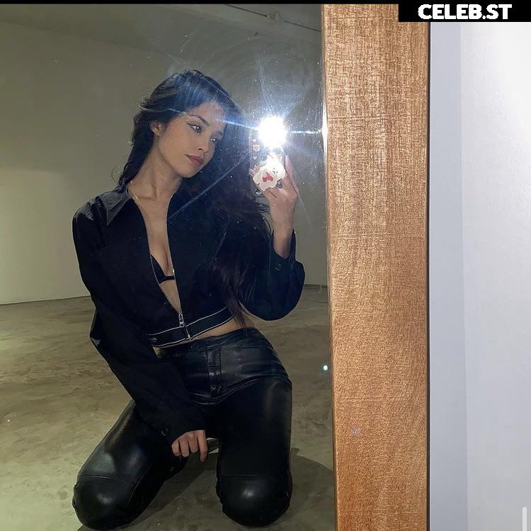 Valkyrae Image 1031911
