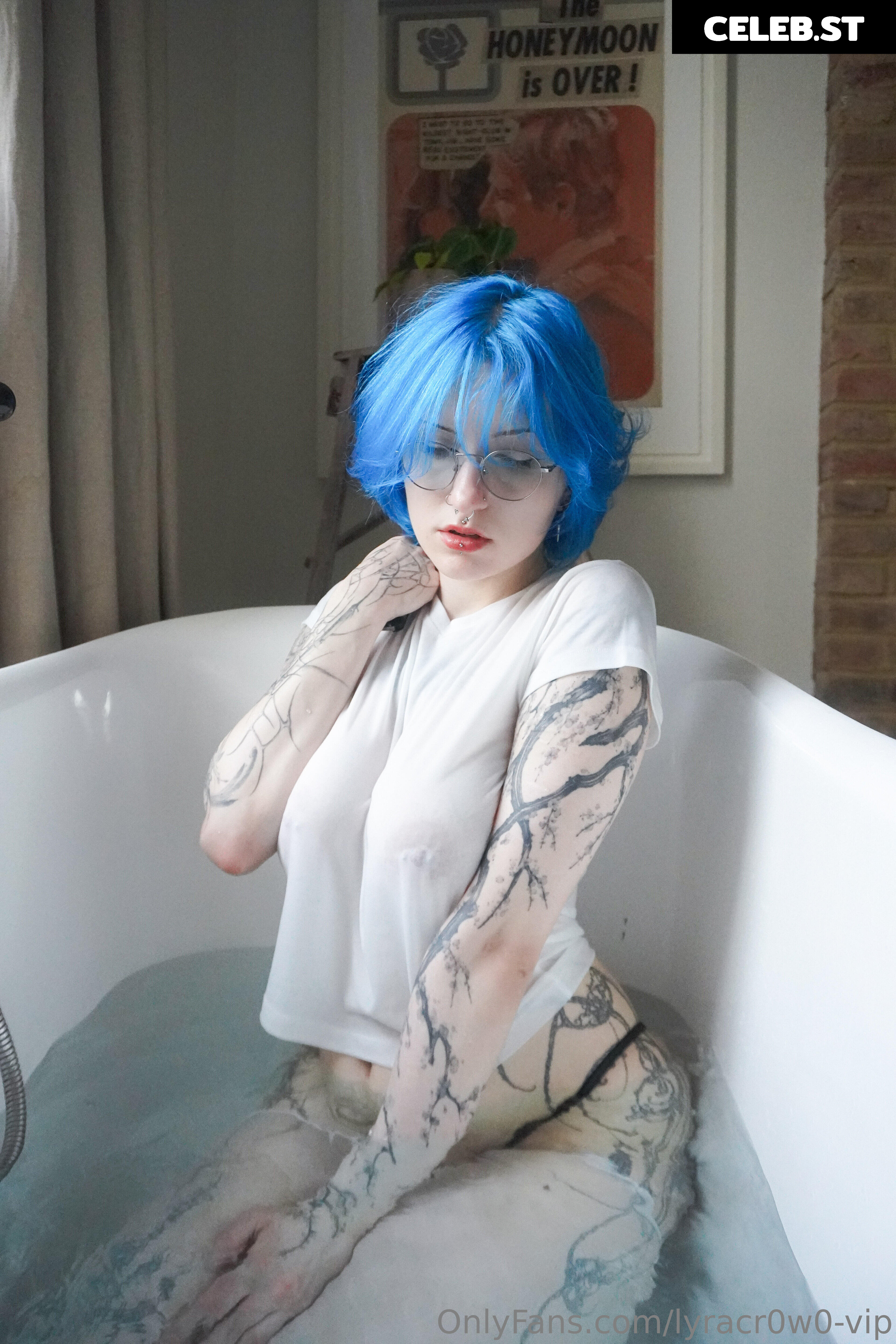Lyra Crow | lyracr0w0 Image 10321589