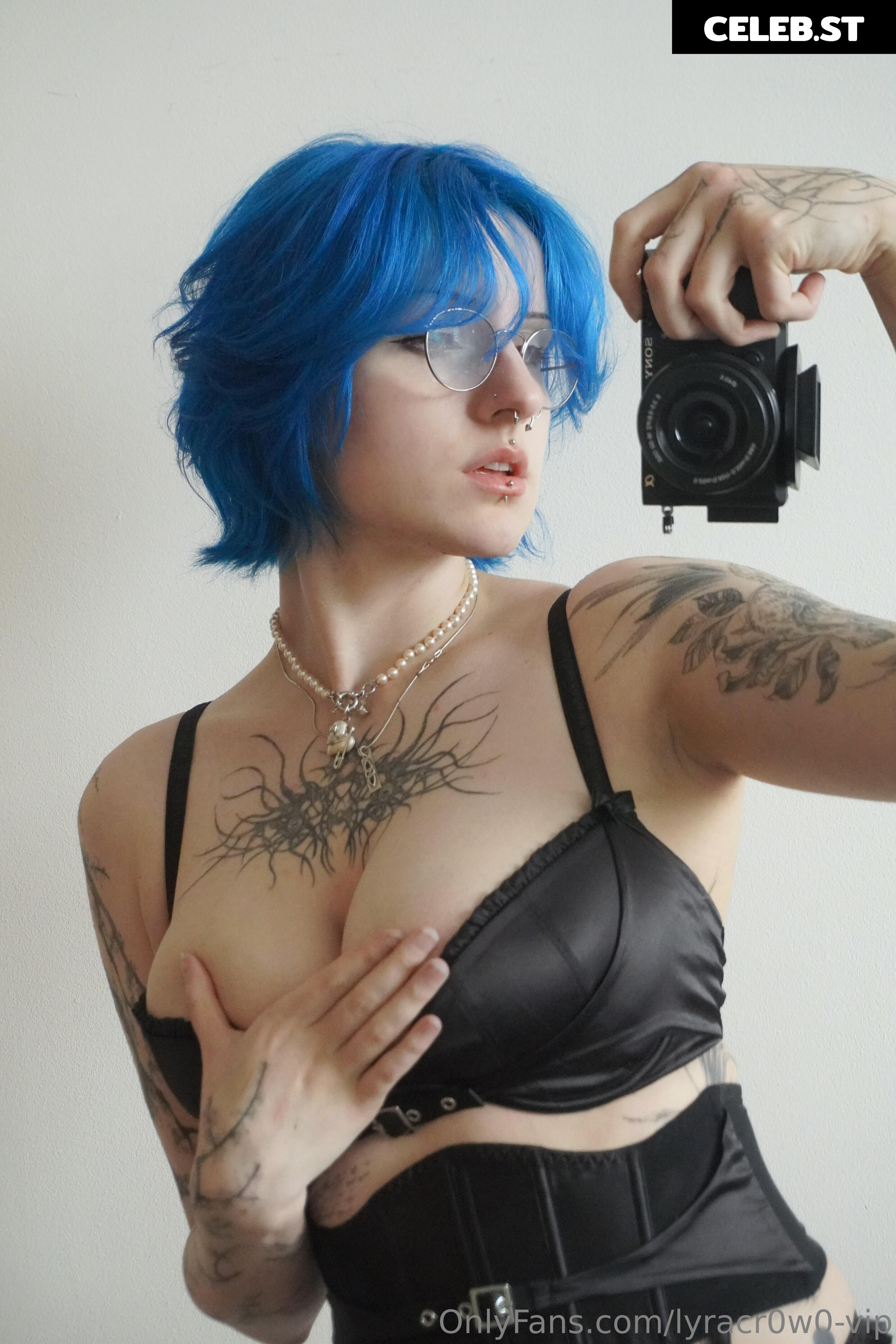 Lyra Crow | lyracr0w0 Image 10321532