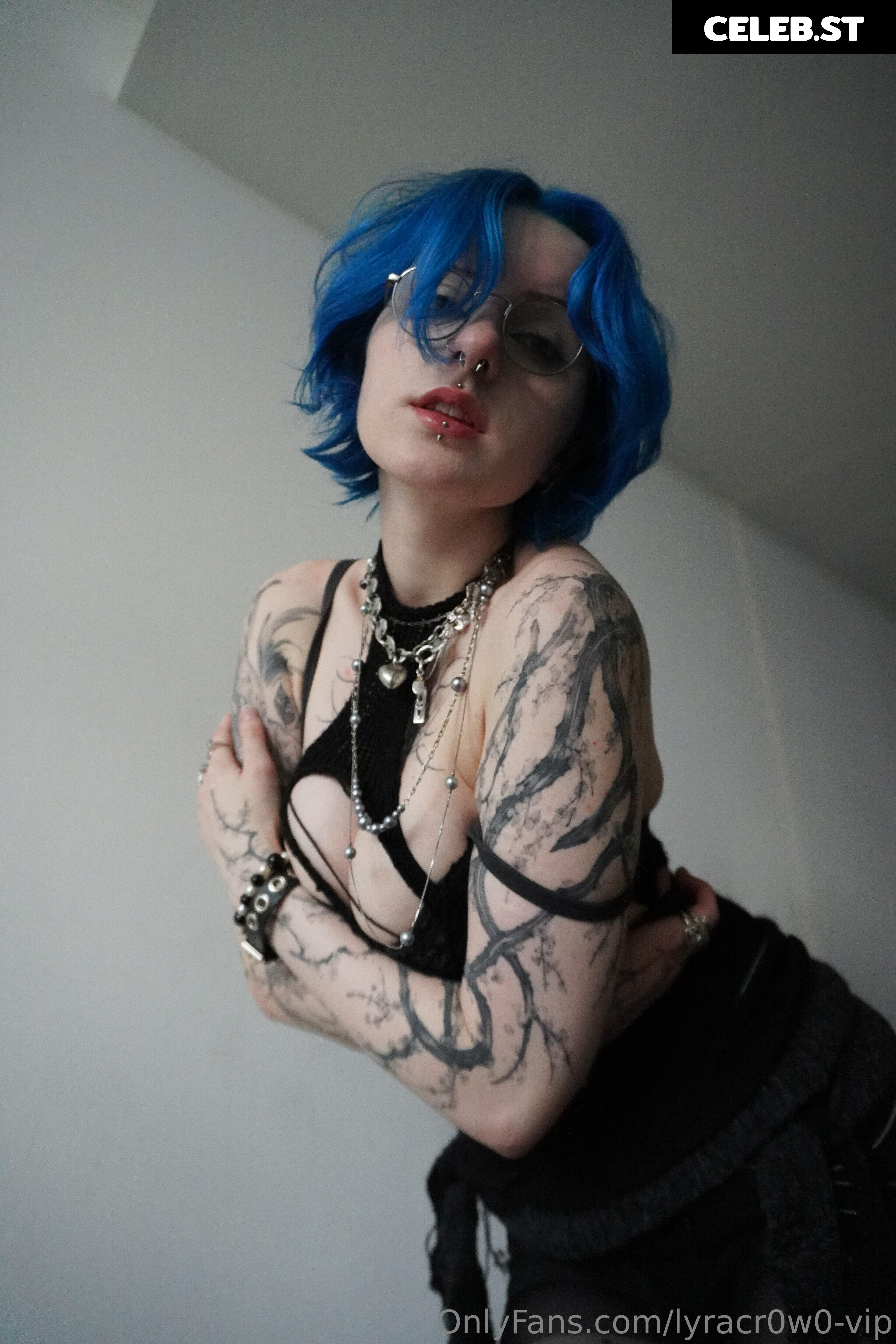 Lyra Crow | lyracr0w0 Image 10321535