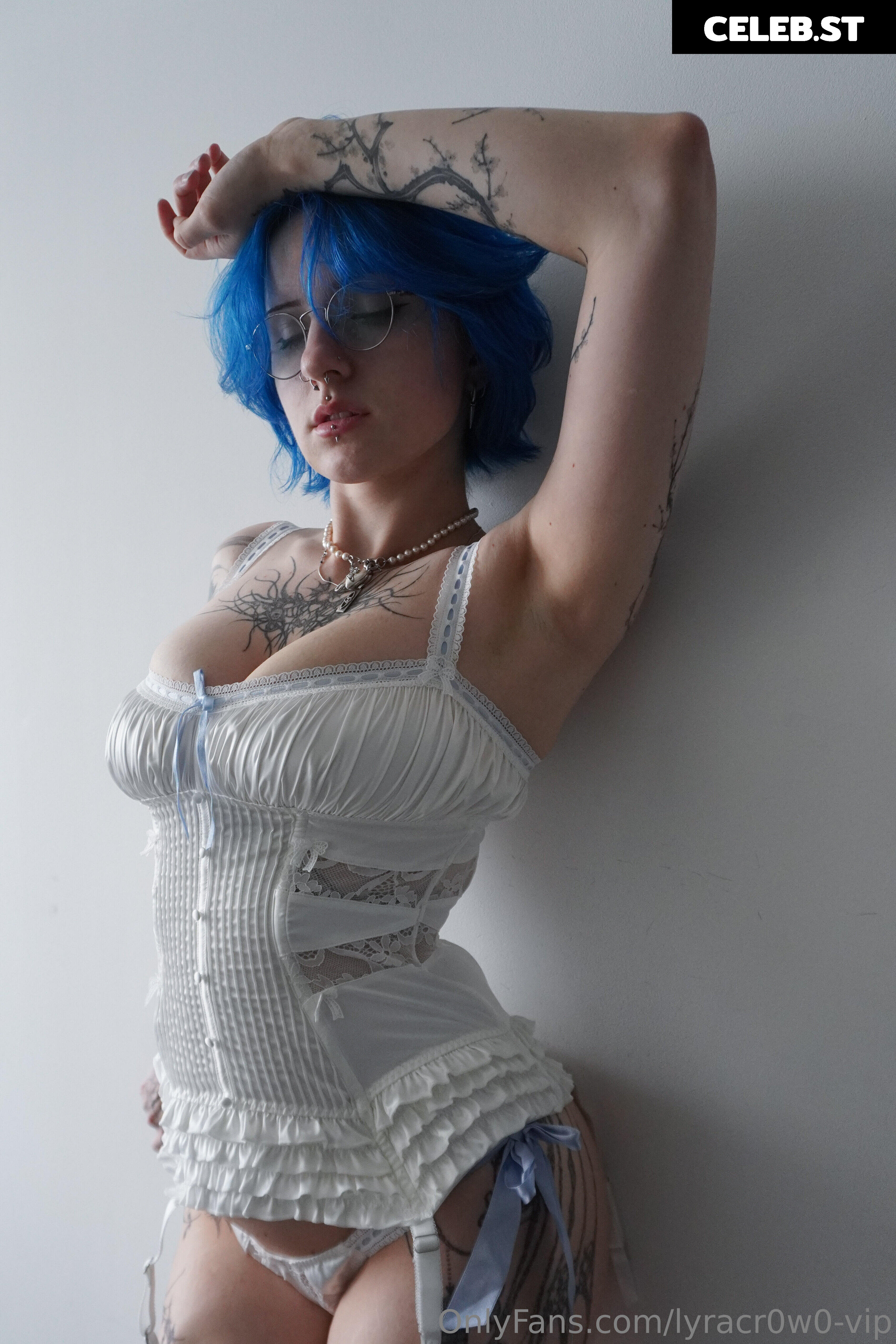Lyra Crow | lyracr0w0 Image 10321413
