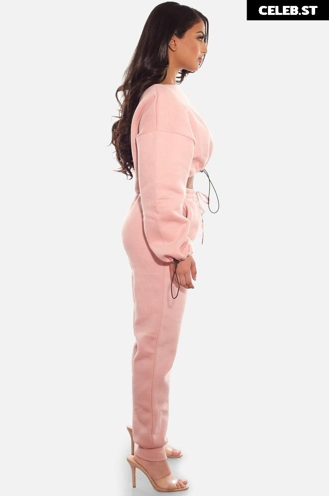 Aneeqa Farid Image 10335032