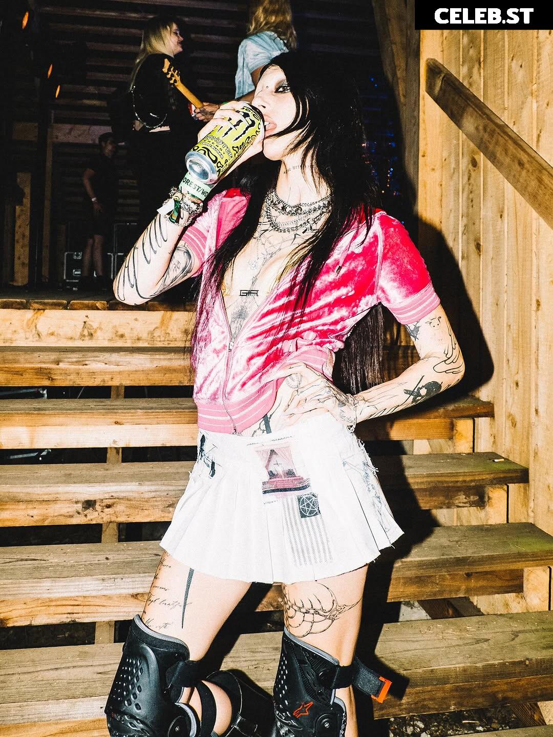 DeathbyRomy Image 10334267