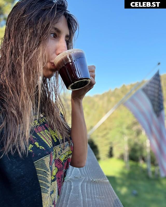 littlefitdevil / Carla Outes Image 10337943