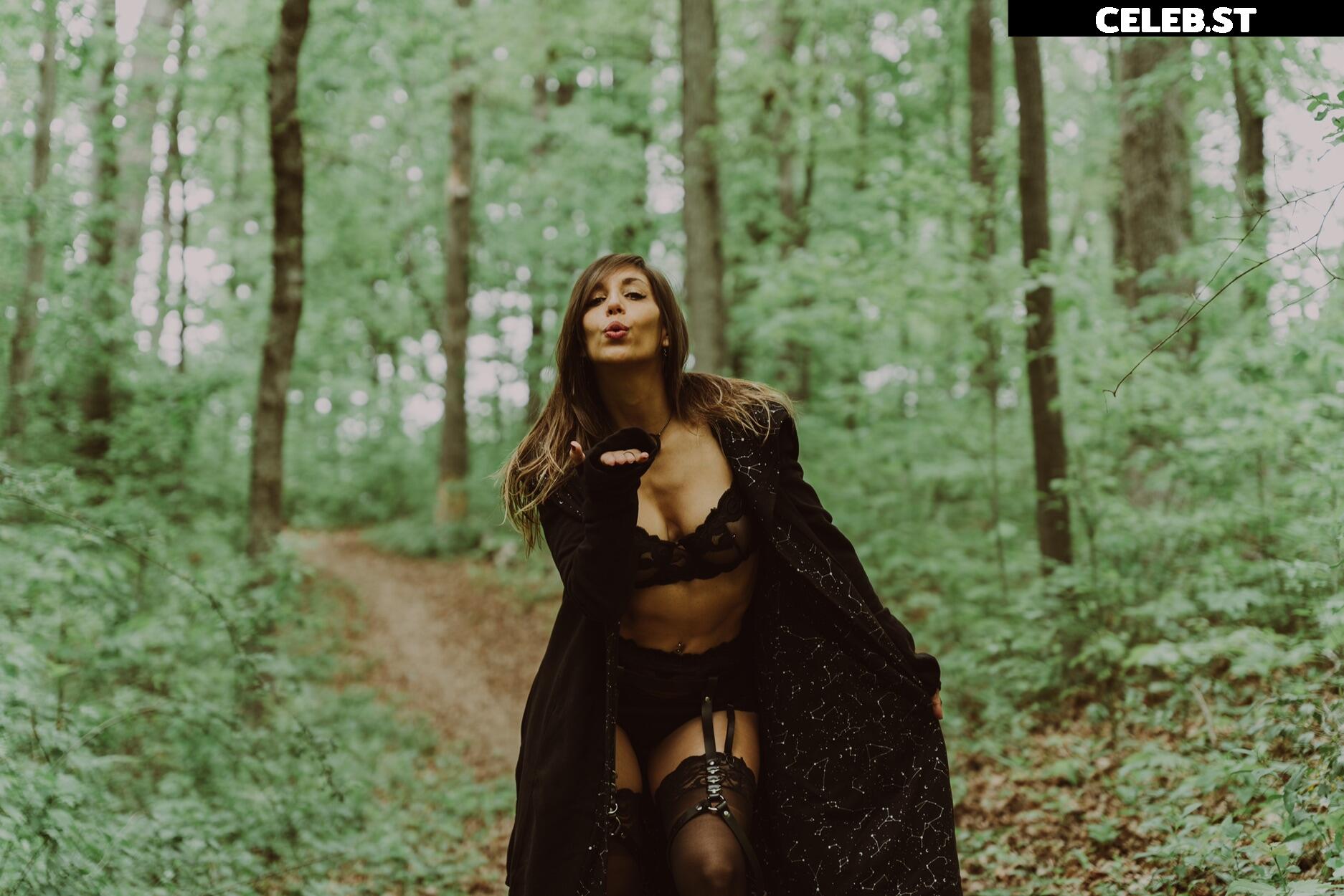 littlefitdevil / Carla Outes Image 10337749