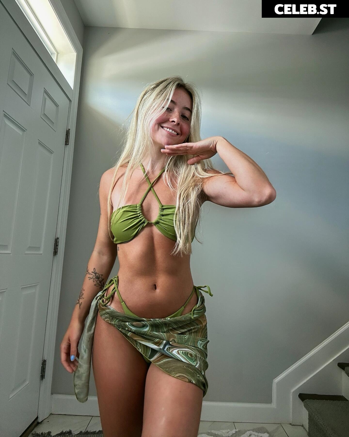 Crazycourtneyy | Courtney Kuhnel Image 10331409