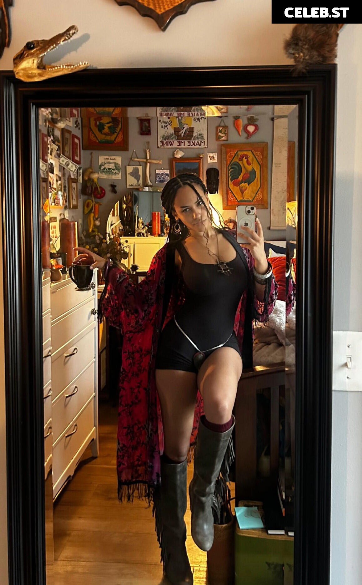 Aaliyeezy Image 10331444