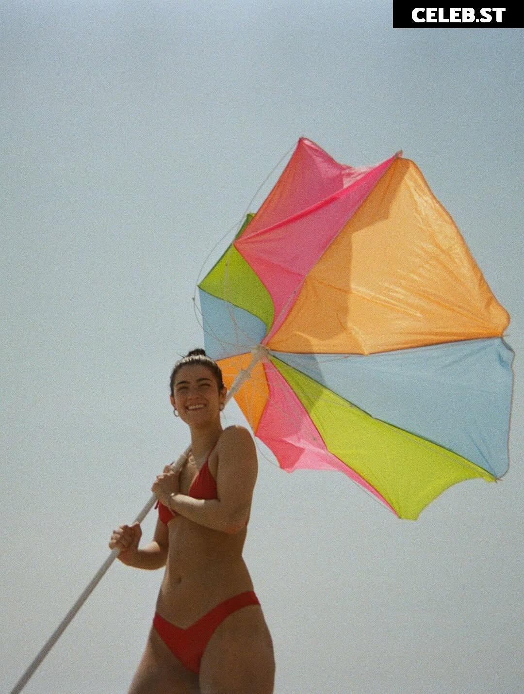 Charli D&#039;Amelio / Charli Damelio Image 10331254