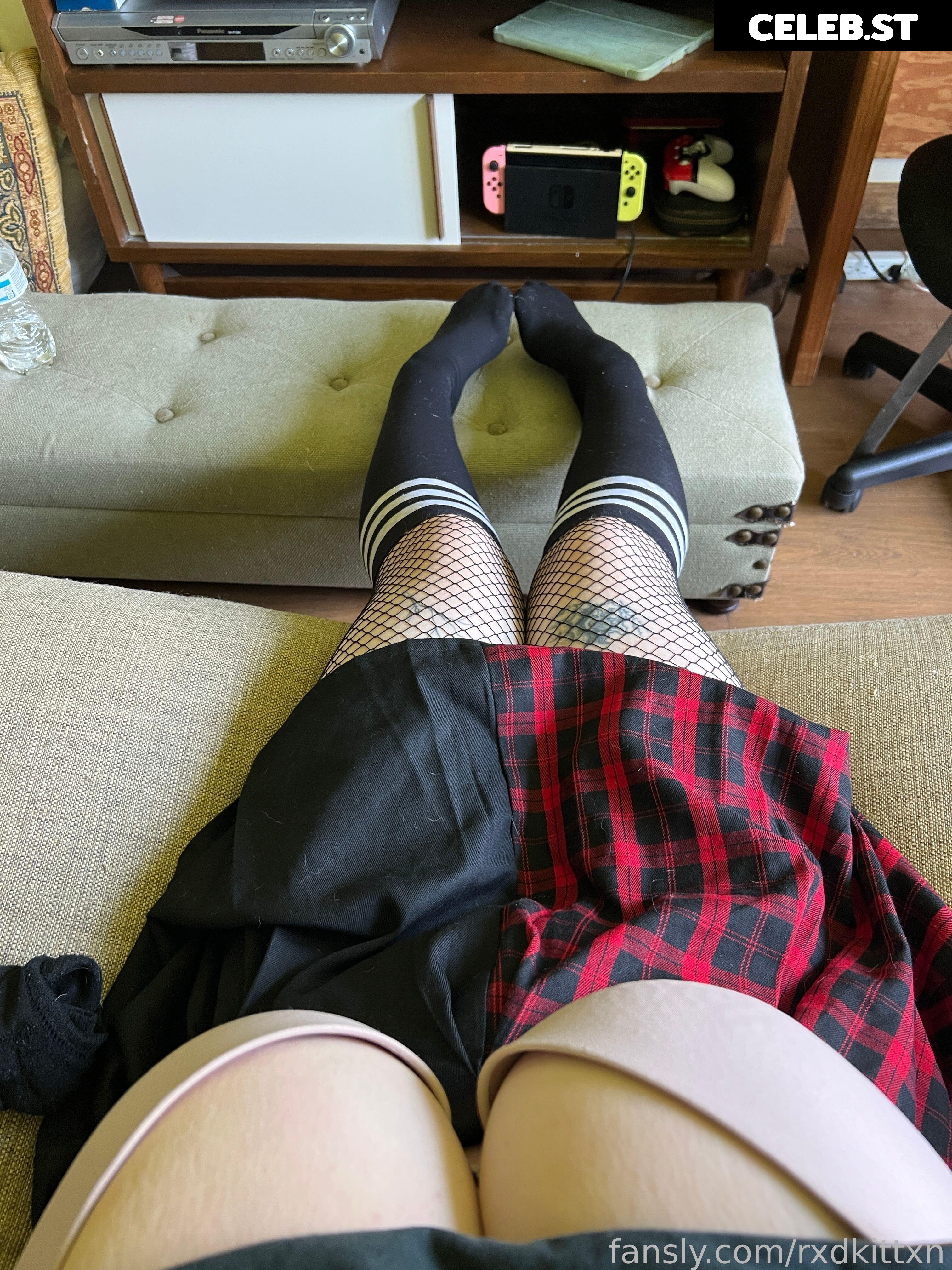 RxdKittxn Image 10330671