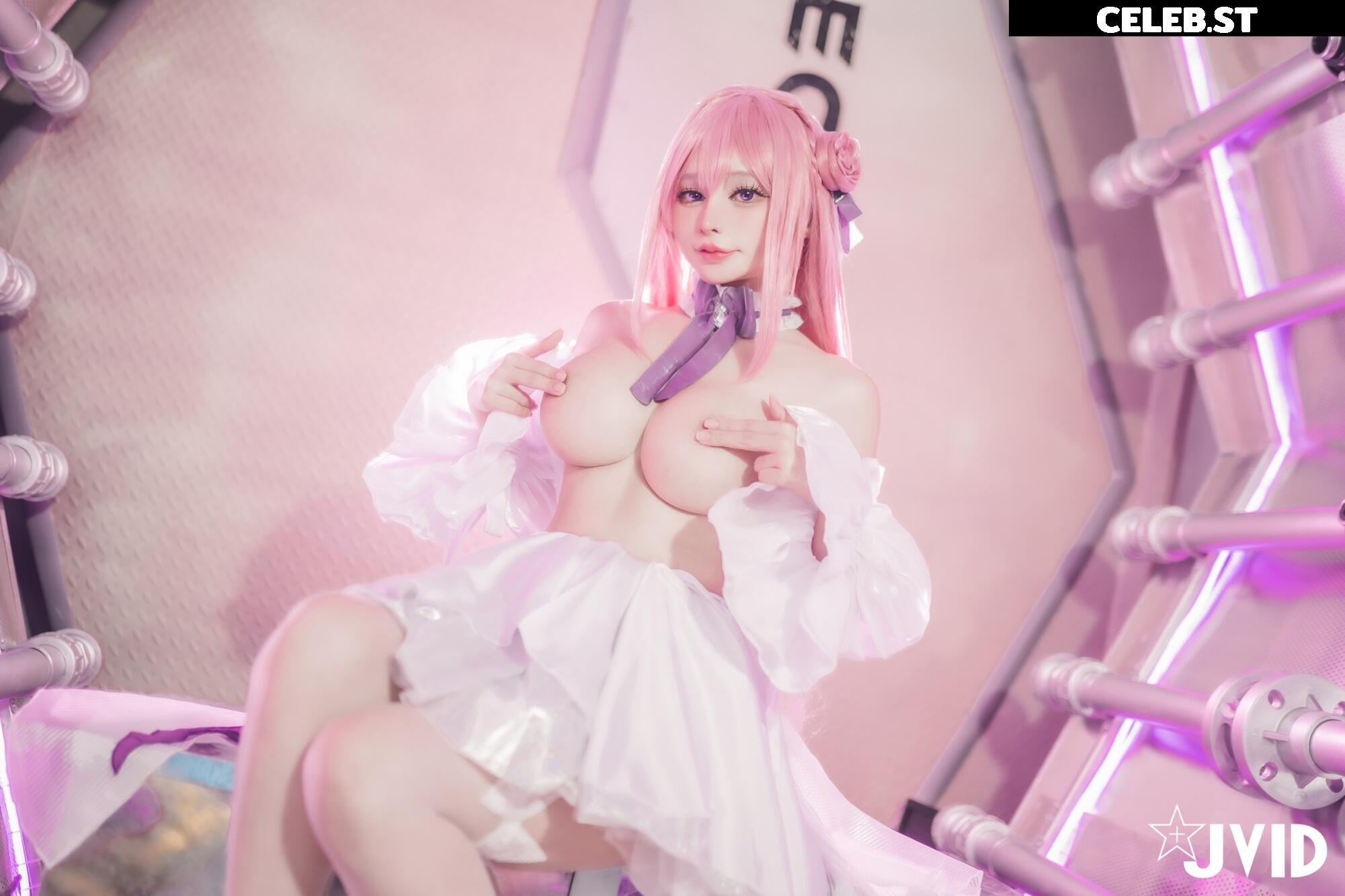 Meenfox Image 10330230