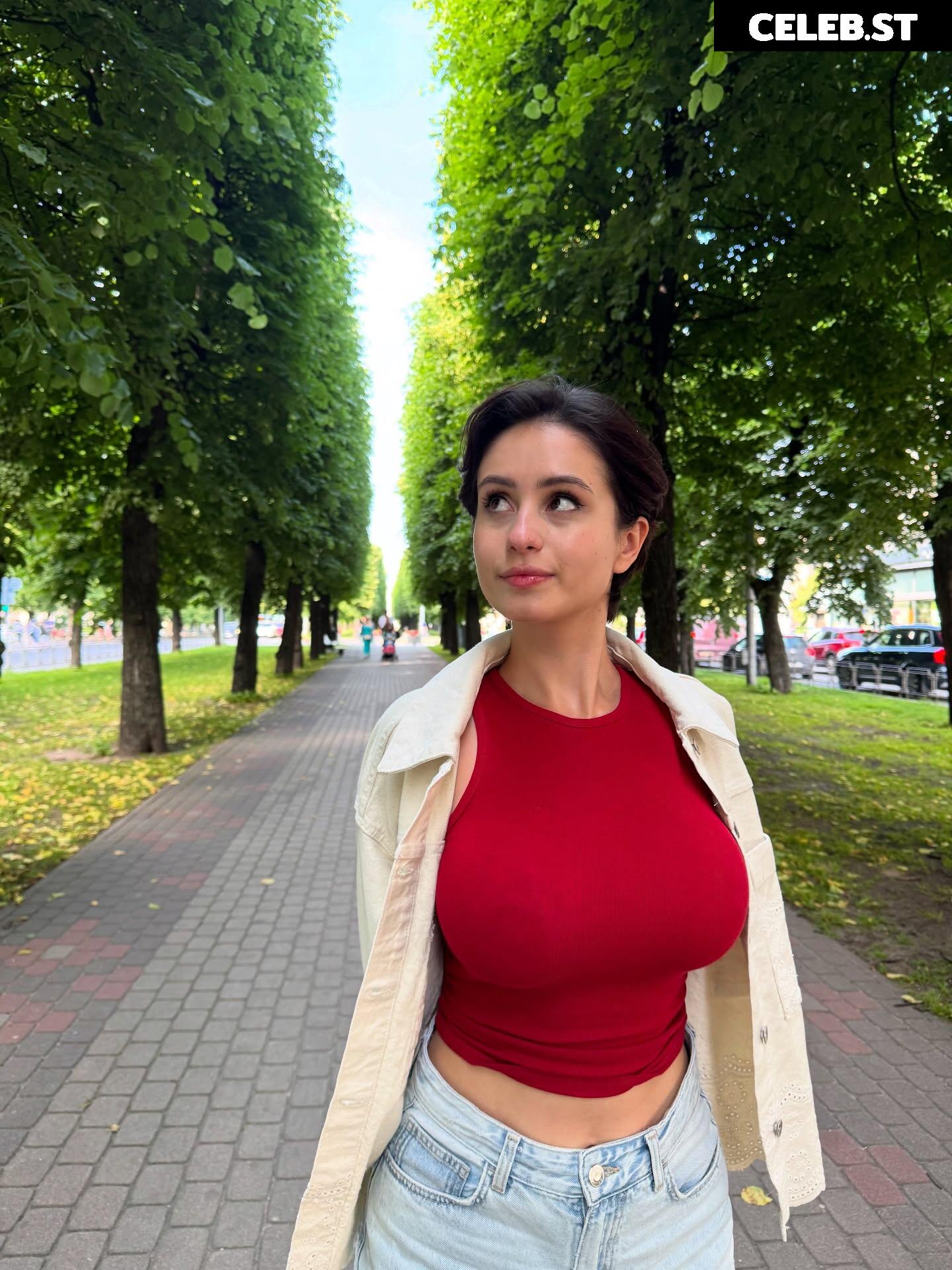 only.lika / Onlylika / likanextlevel / likaland_ Image 10308661