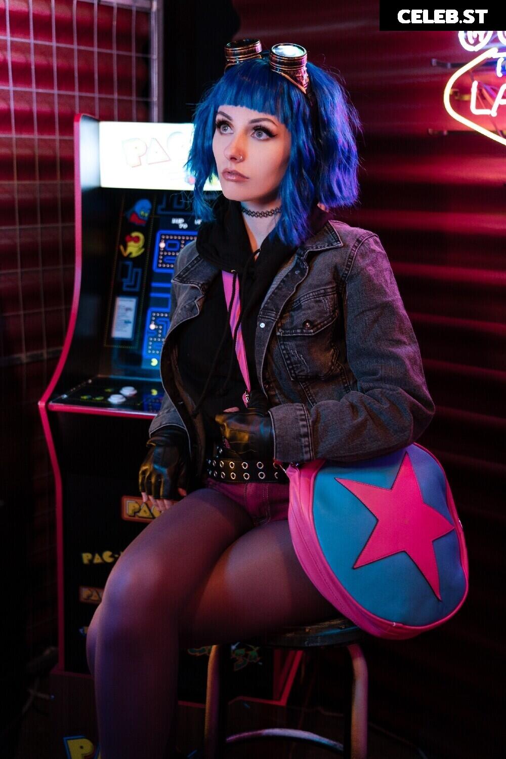 Rolyatistaylor Image 1030748