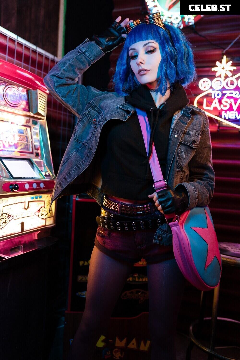 Rolyatistaylor Image 1030276