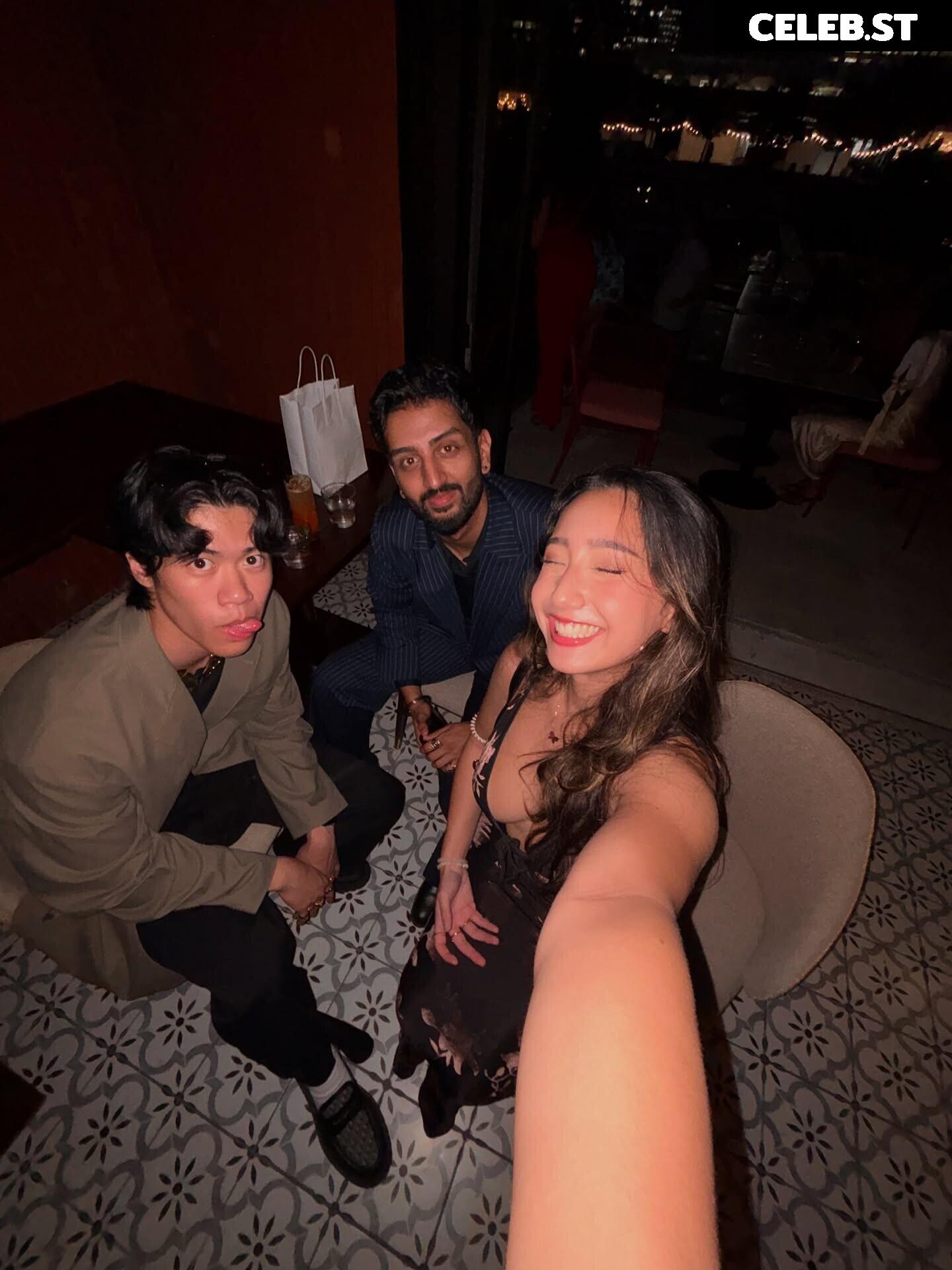 Sabrina Pezeshkian | sabadabadoodle | sabababaroo Image 10309061