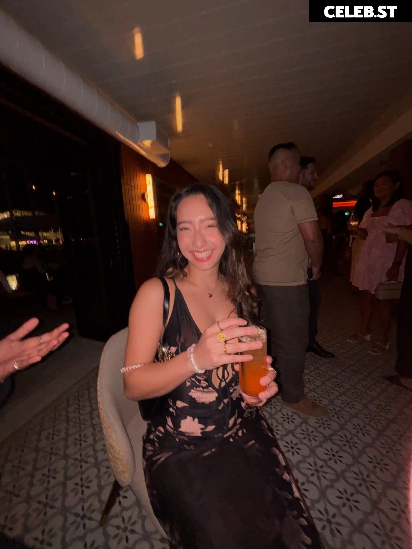 Sabrina Pezeshkian | sabadabadoodle | sabababaroo Image 10309059