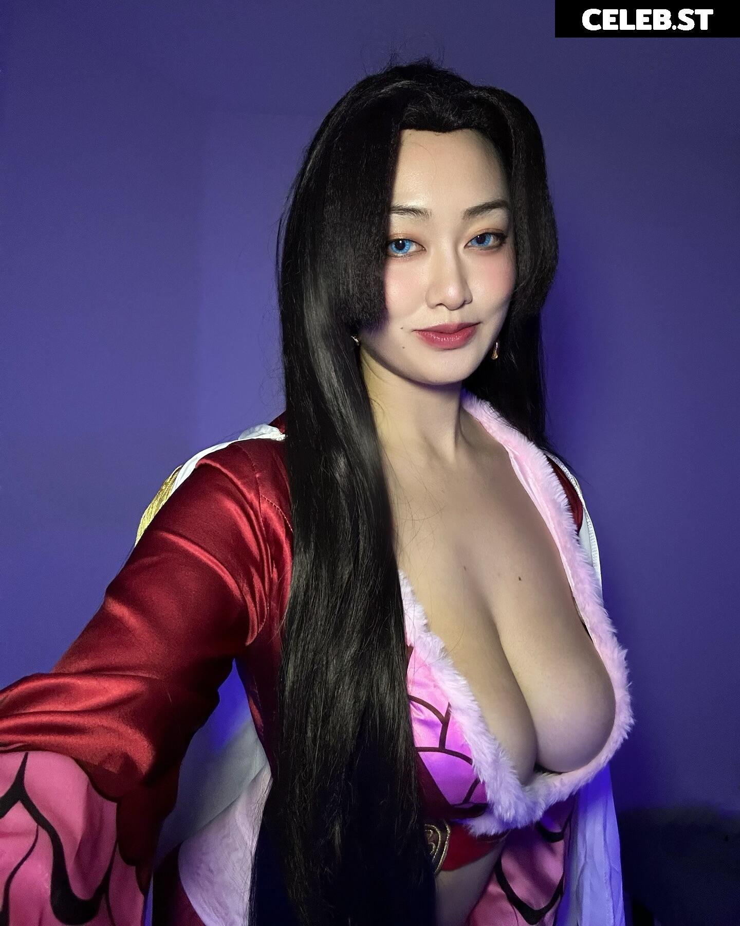 ammeerrss | waifuamerz Image 10268566