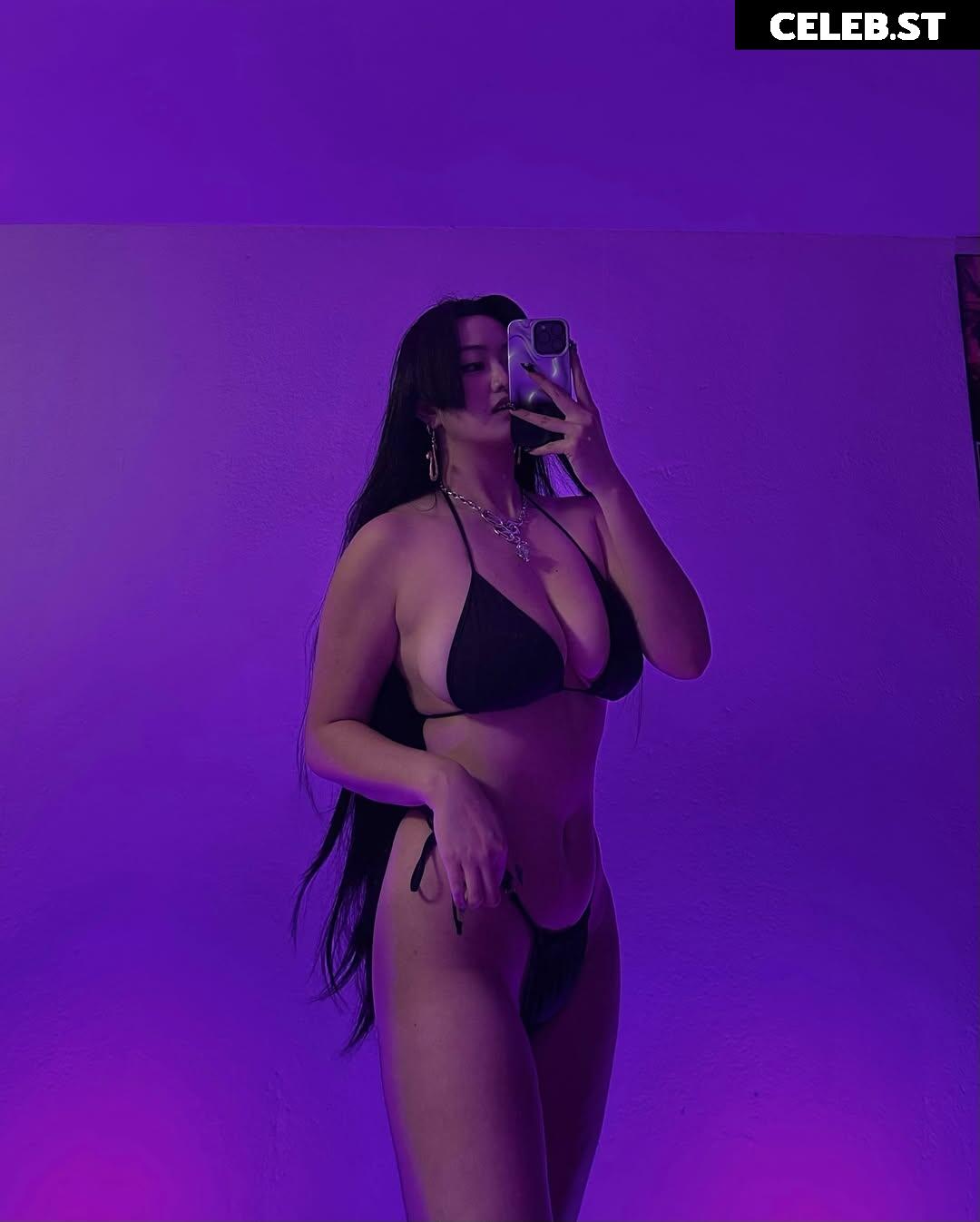 ammeerrss | waifuamerz Image 10268659