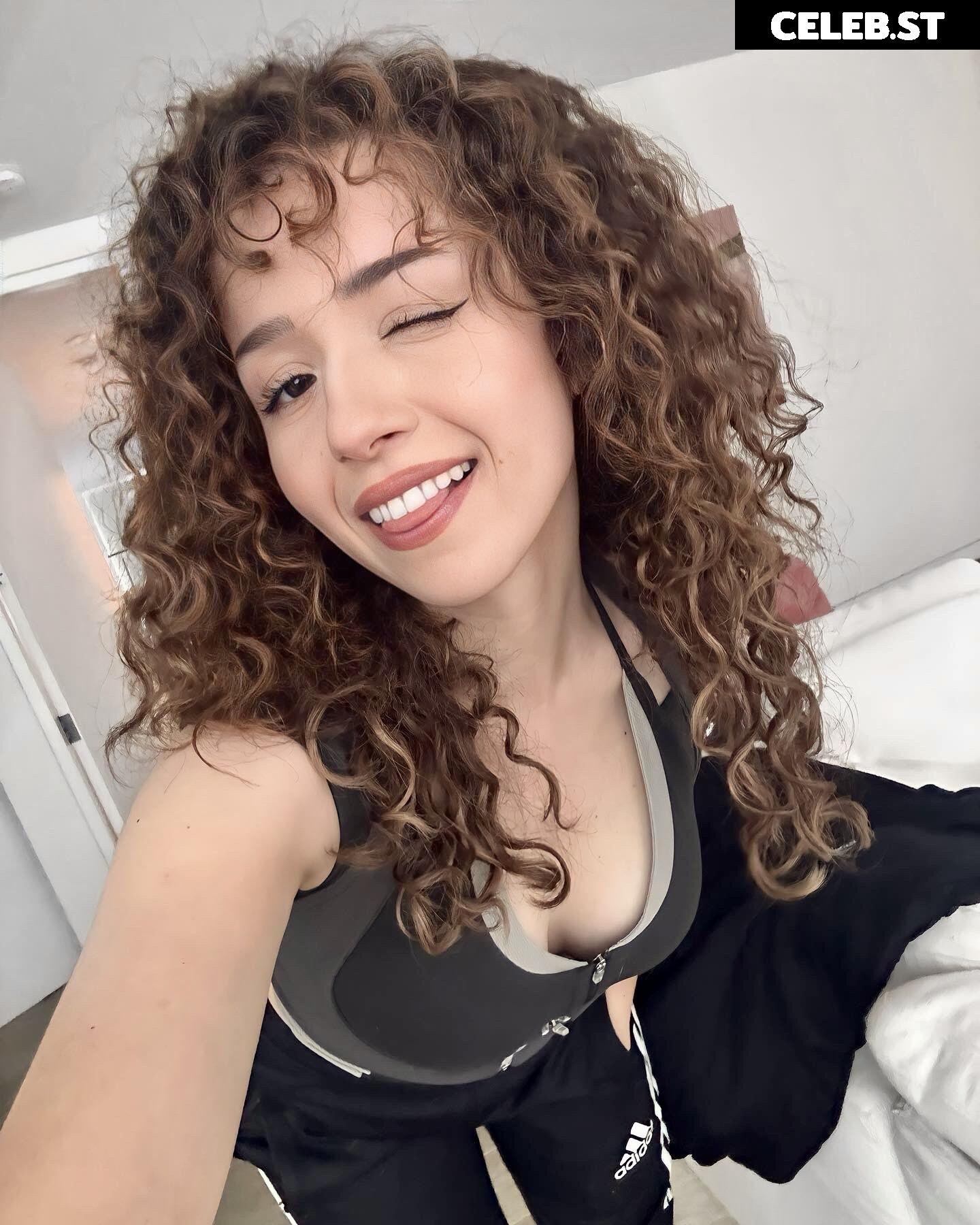 Pokimane Image 1026539