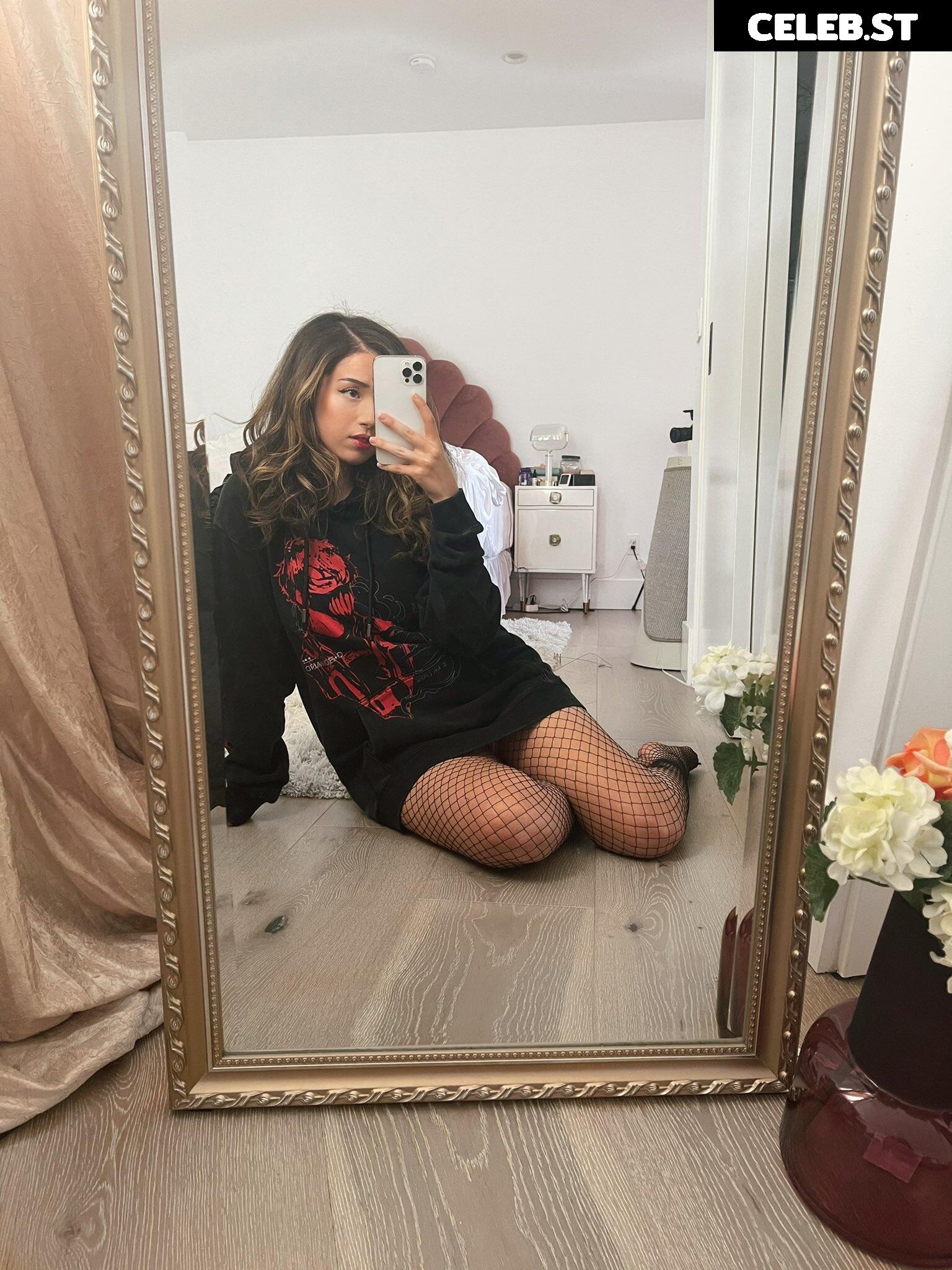 Pokimane Image 1026203