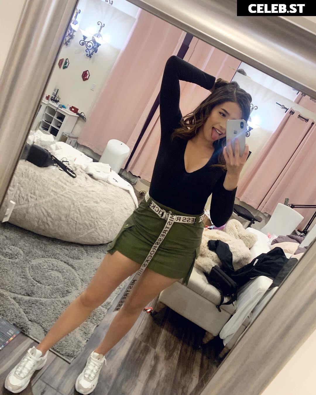 Pokimane Image 1024109