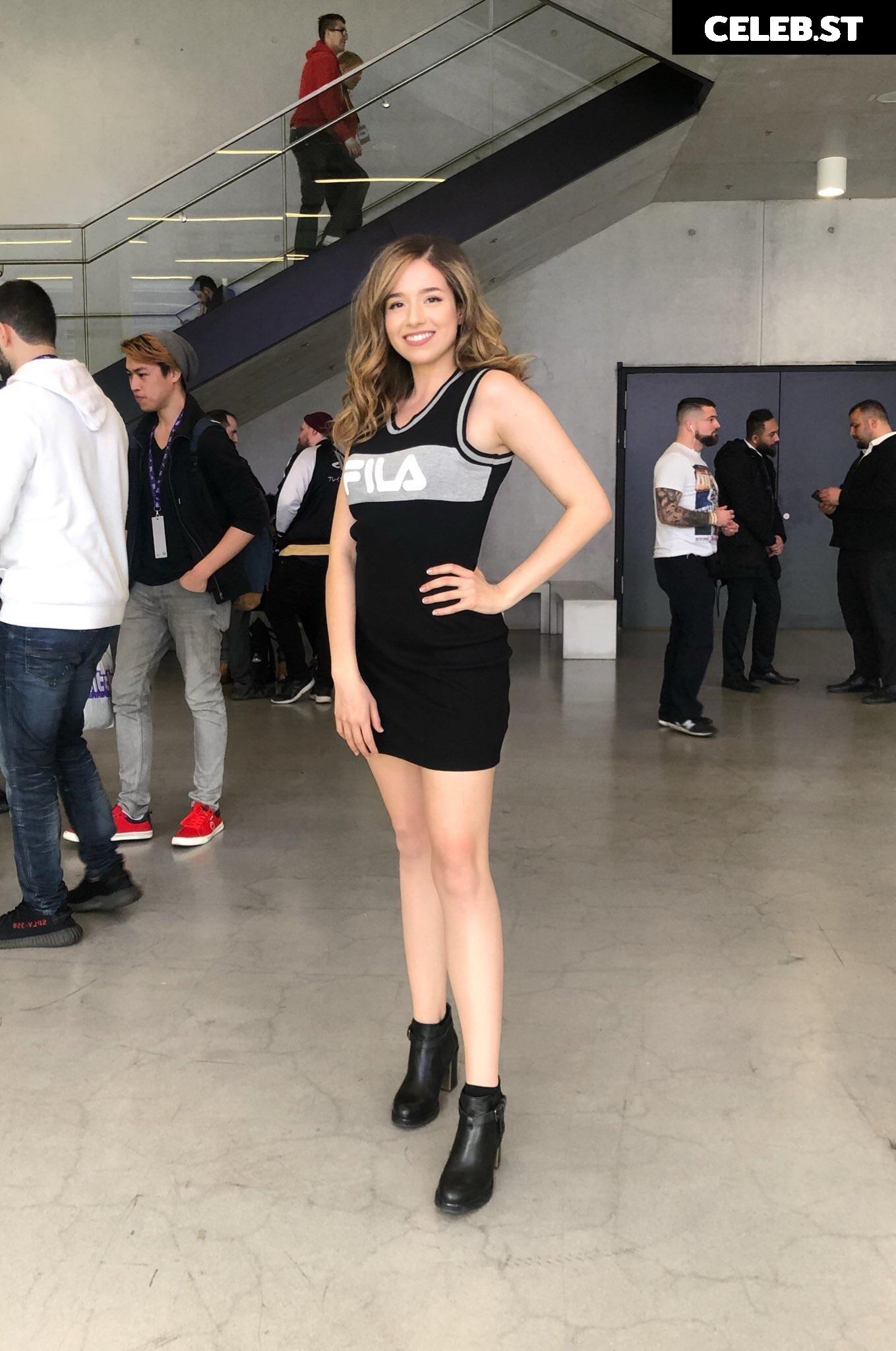 Pokimane Image 1024230