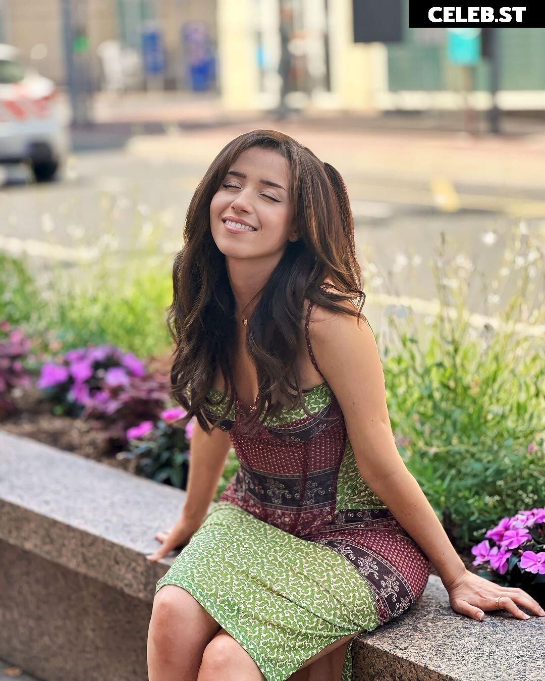 Pokimane Image 1021764